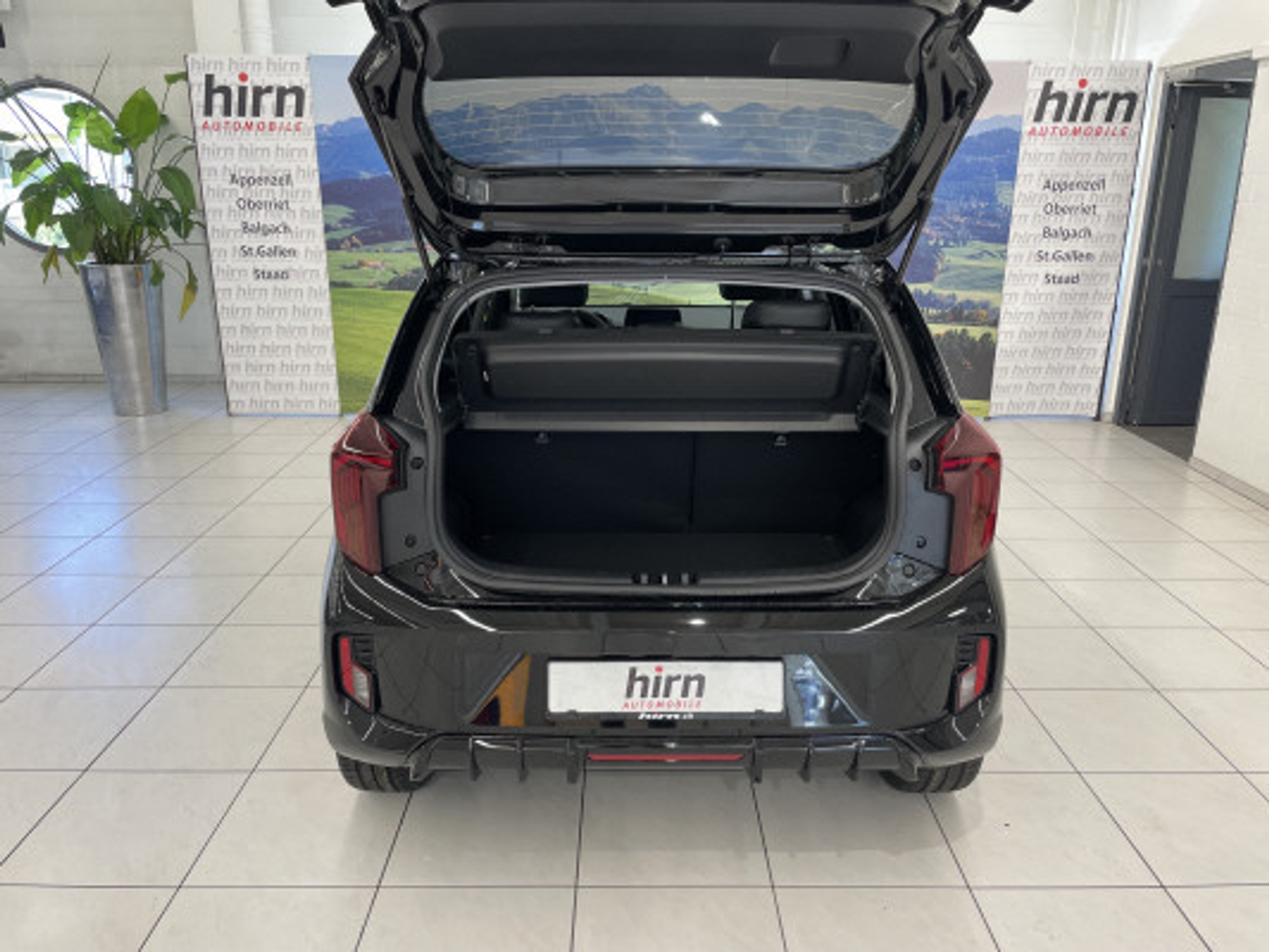 listing desktop thumbnail image 7