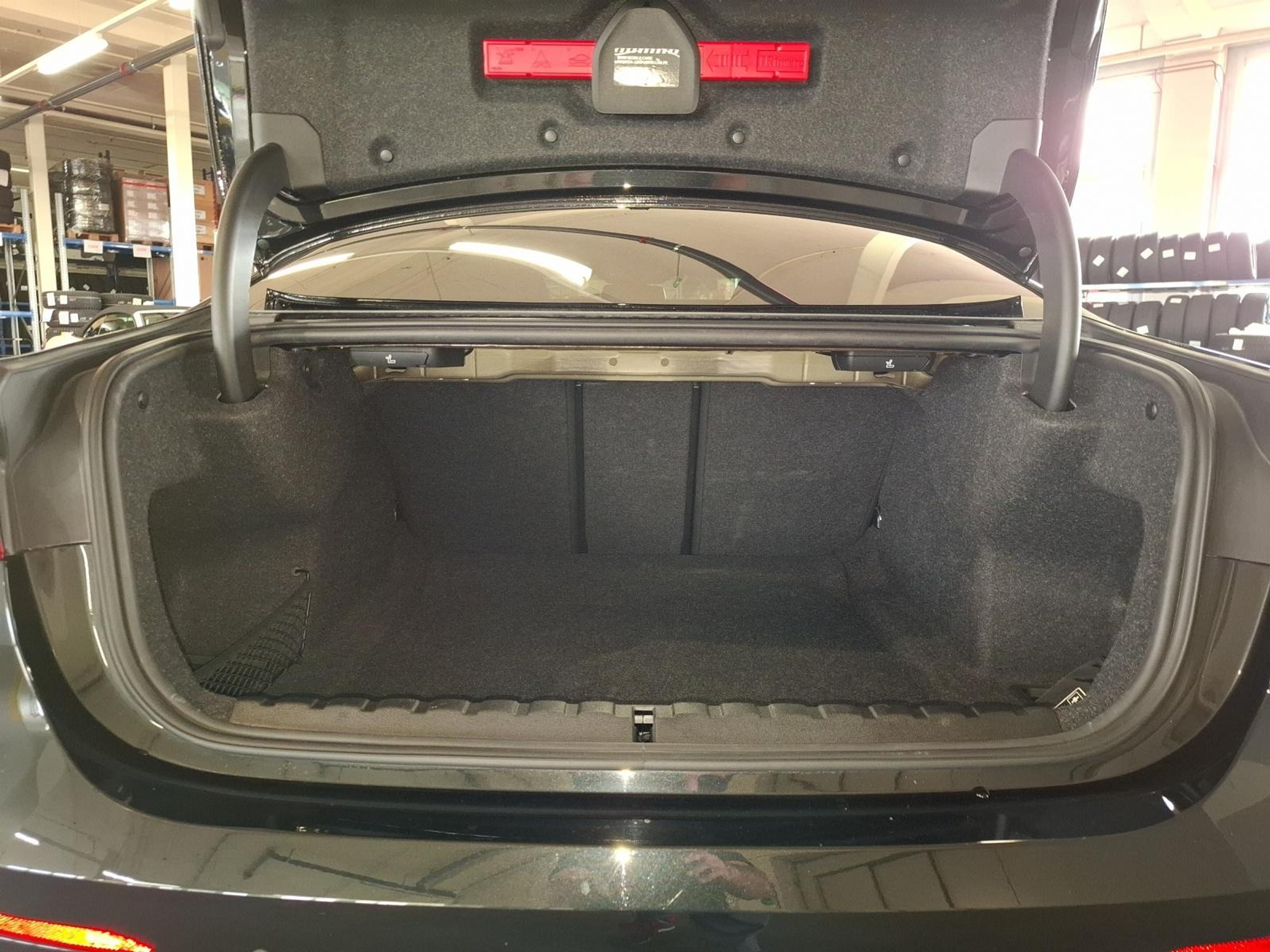 listing desktop thumbnail image 14