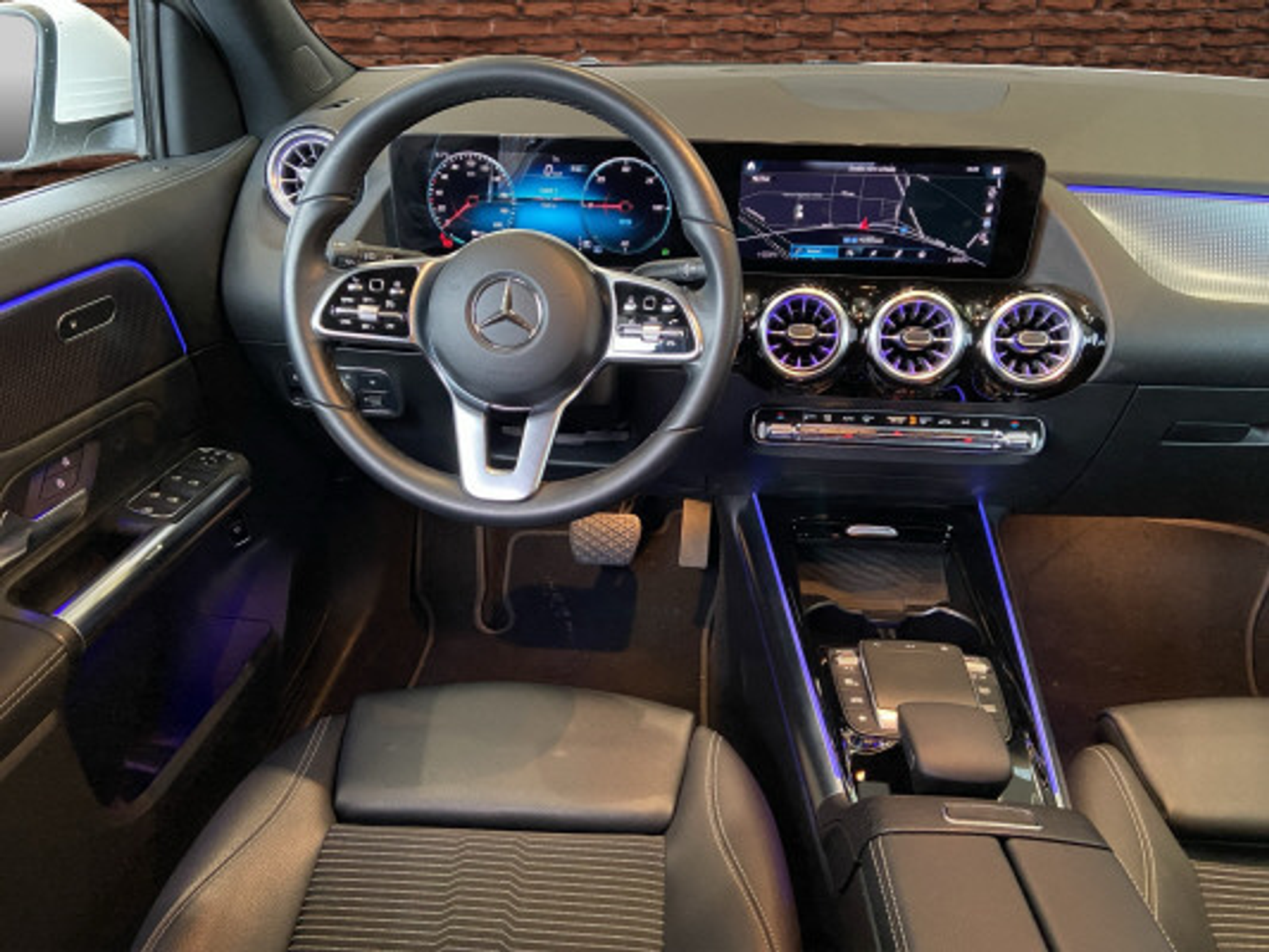 listing desktop thumbnail image 9