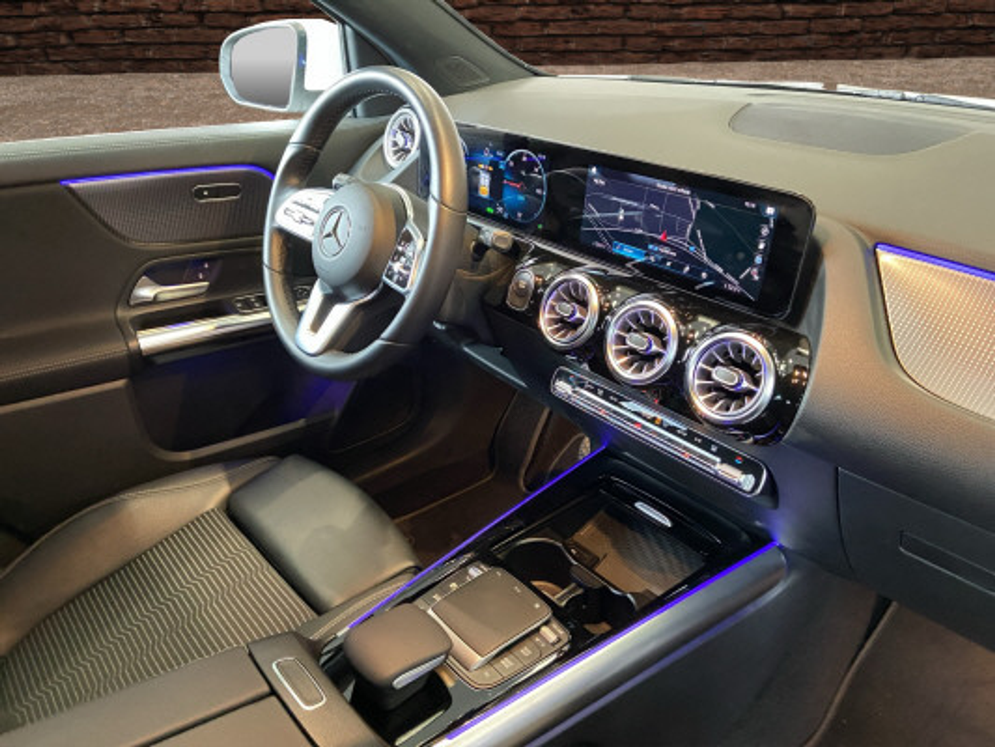 listing desktop thumbnail image 13