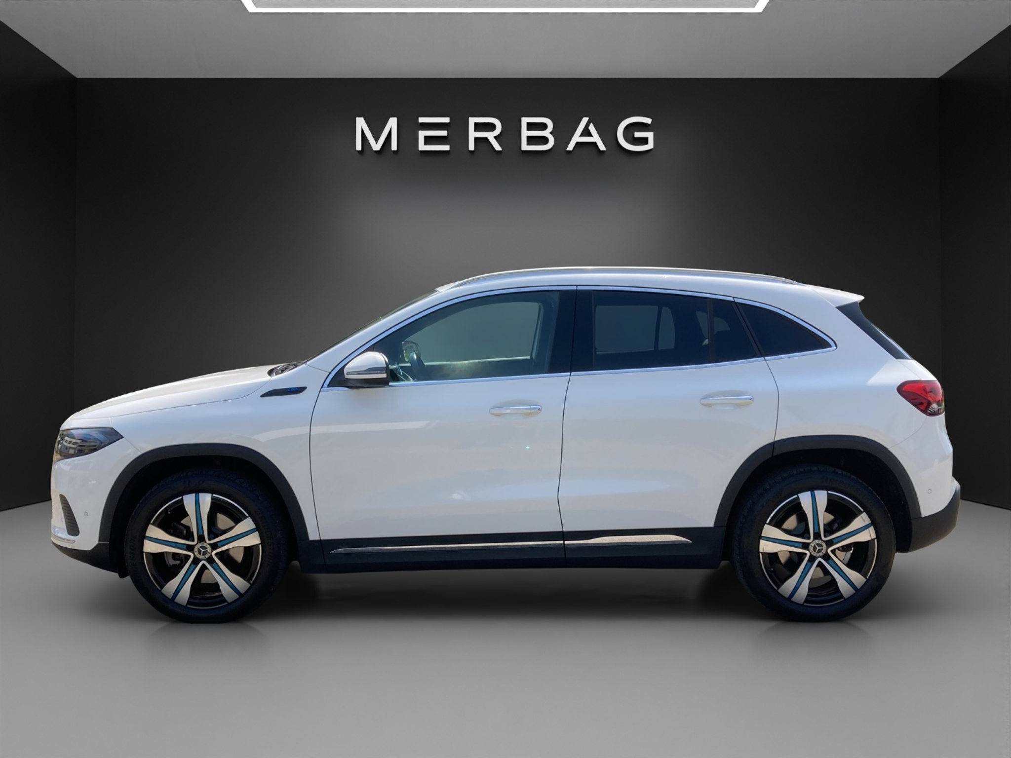 listing desktop thumbnail image 1