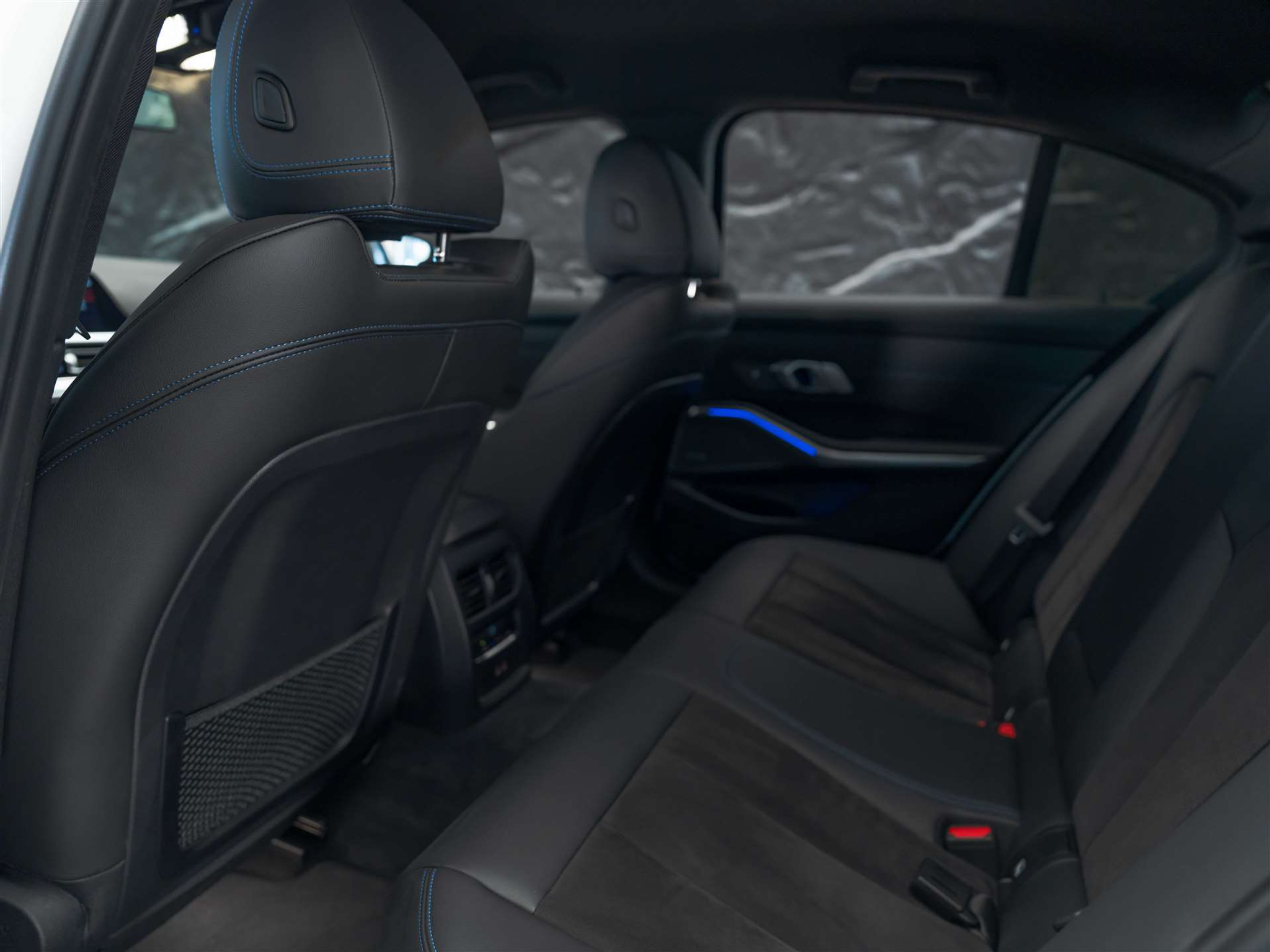 listing desktop thumbnail image 11