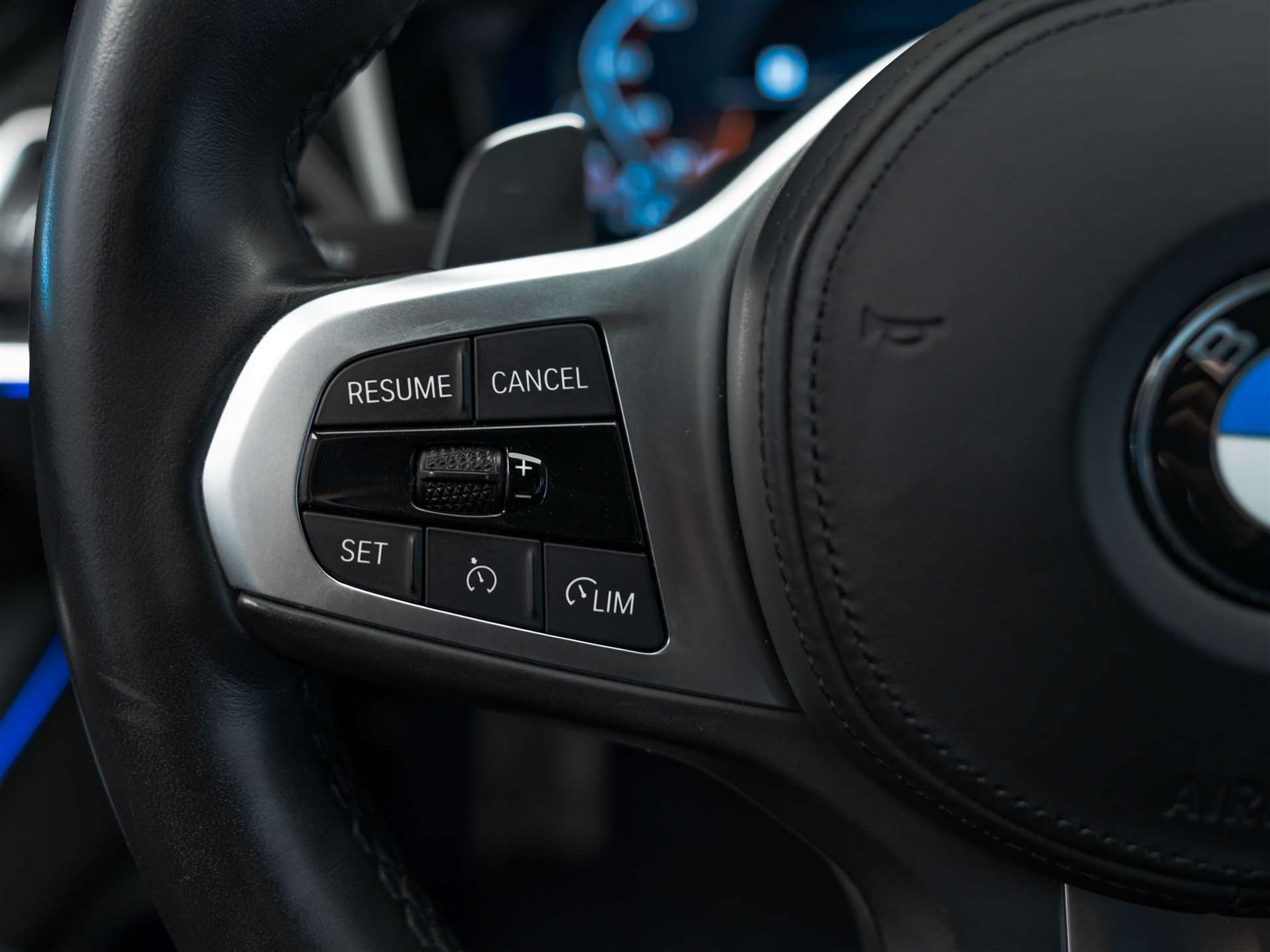 listing desktop thumbnail image 27