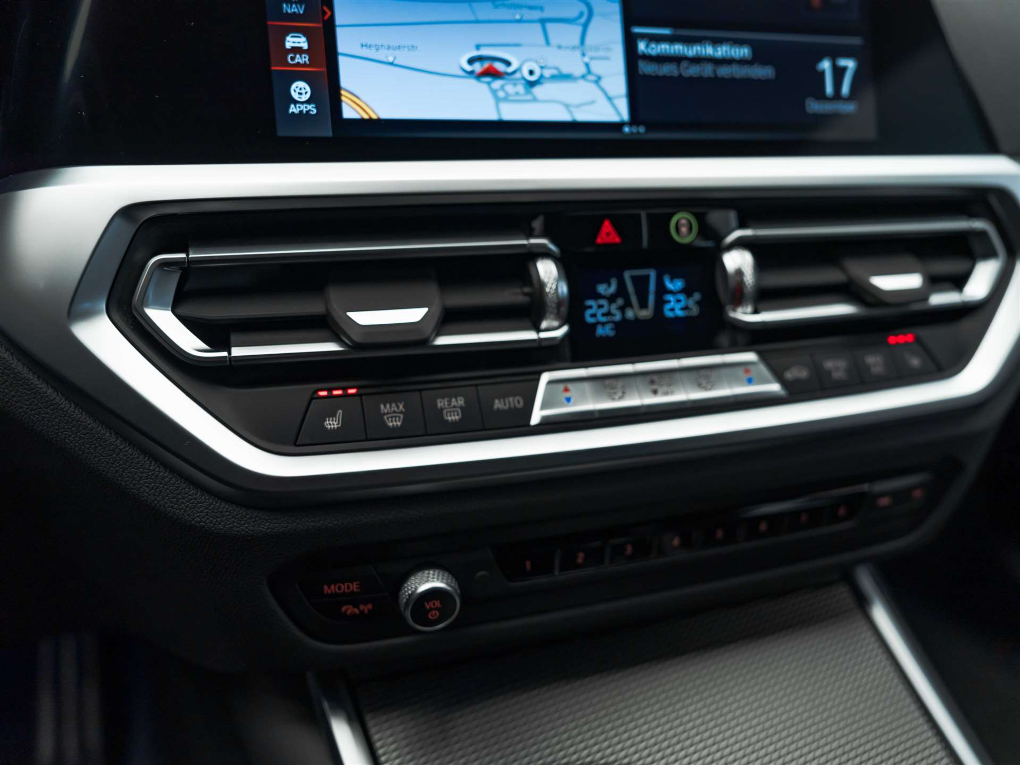 listing desktop thumbnail image 34