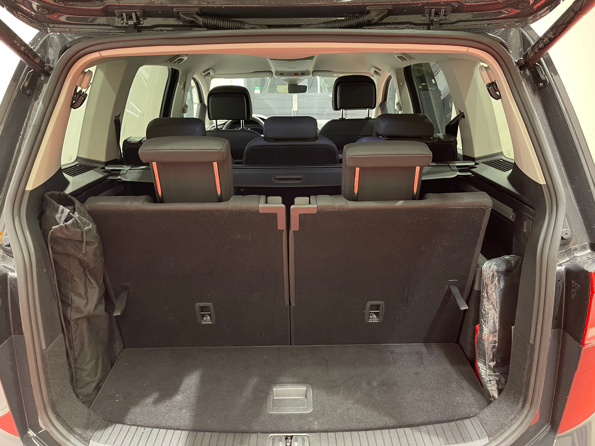 listing desktop thumbnail image 14