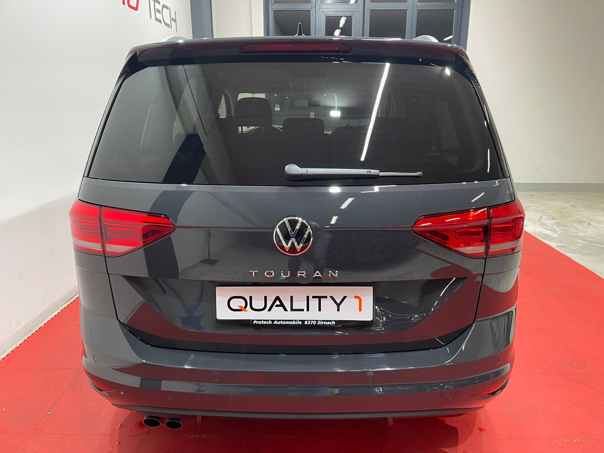 listing desktop thumbnail image 6