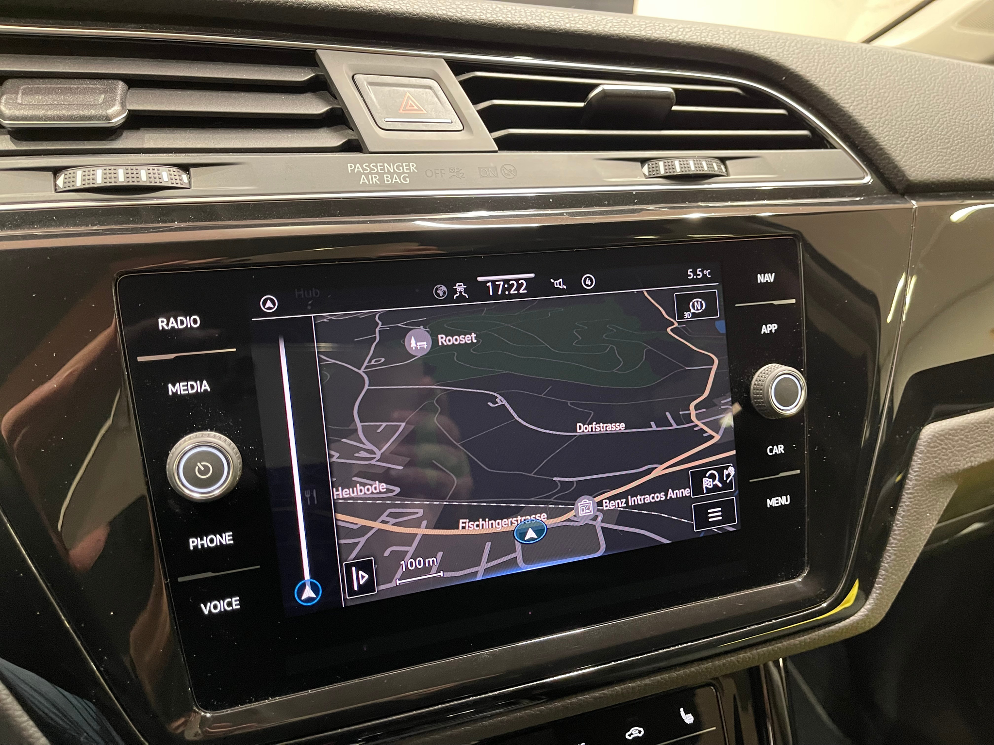 listing desktop thumbnail image 21