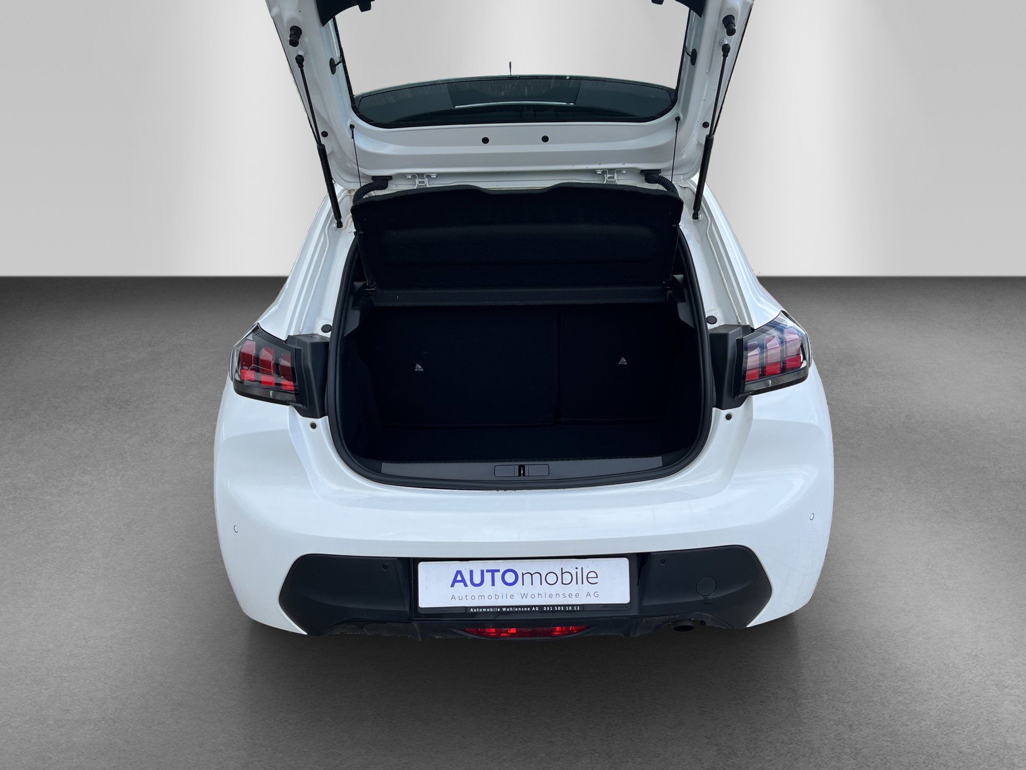 listing desktop thumbnail image 15