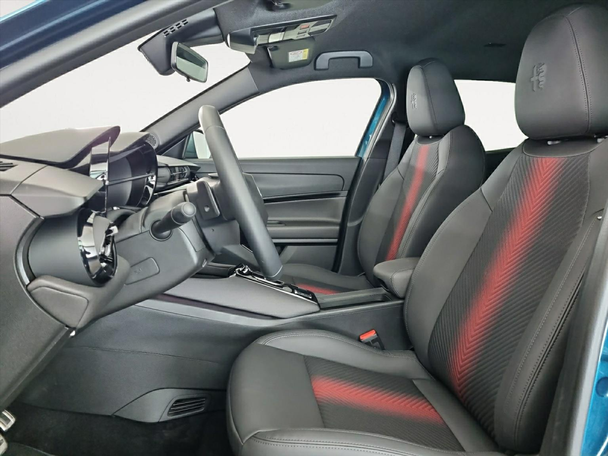 listing desktop thumbnail image 4