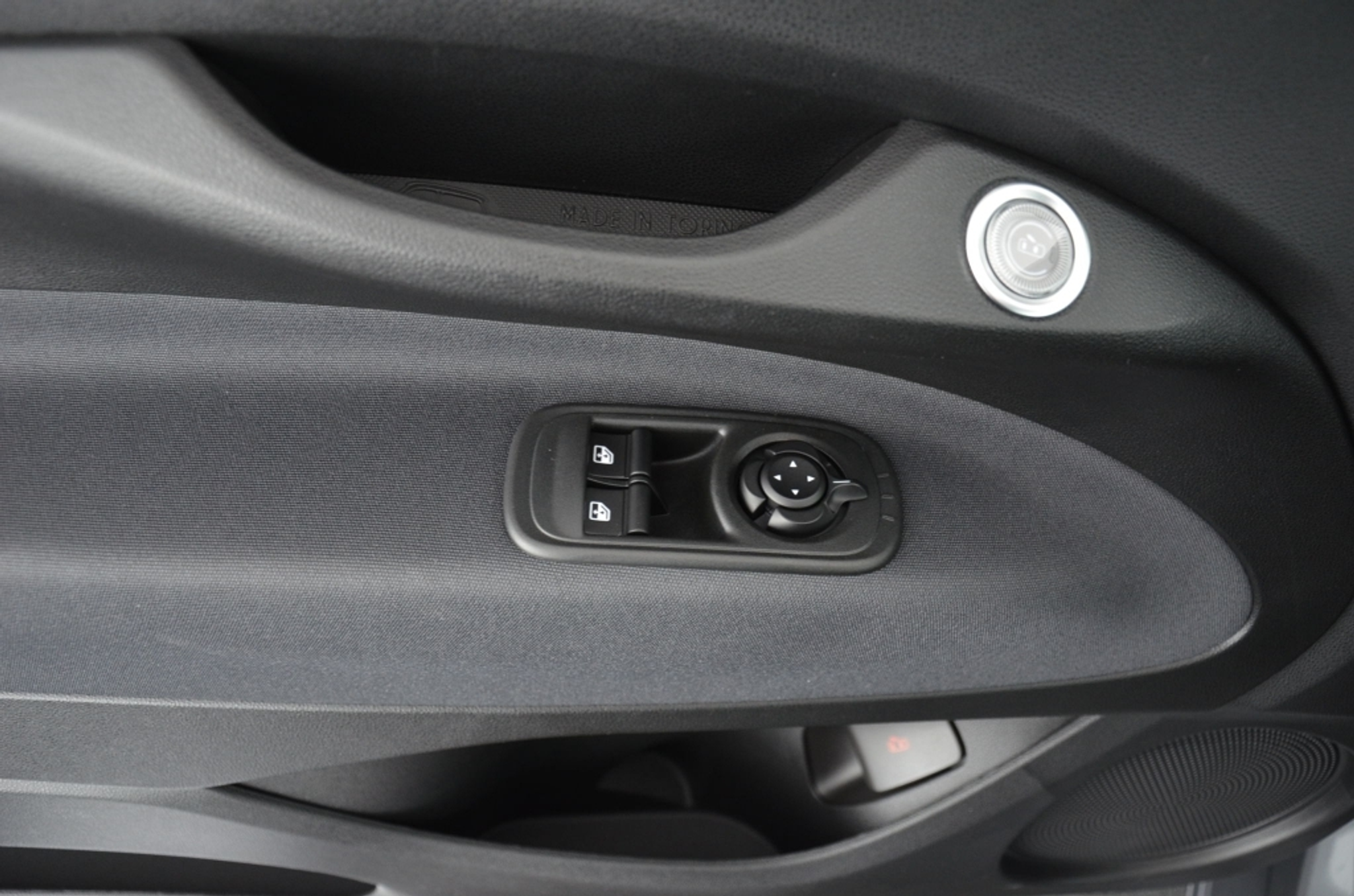 listing desktop thumbnail image 29