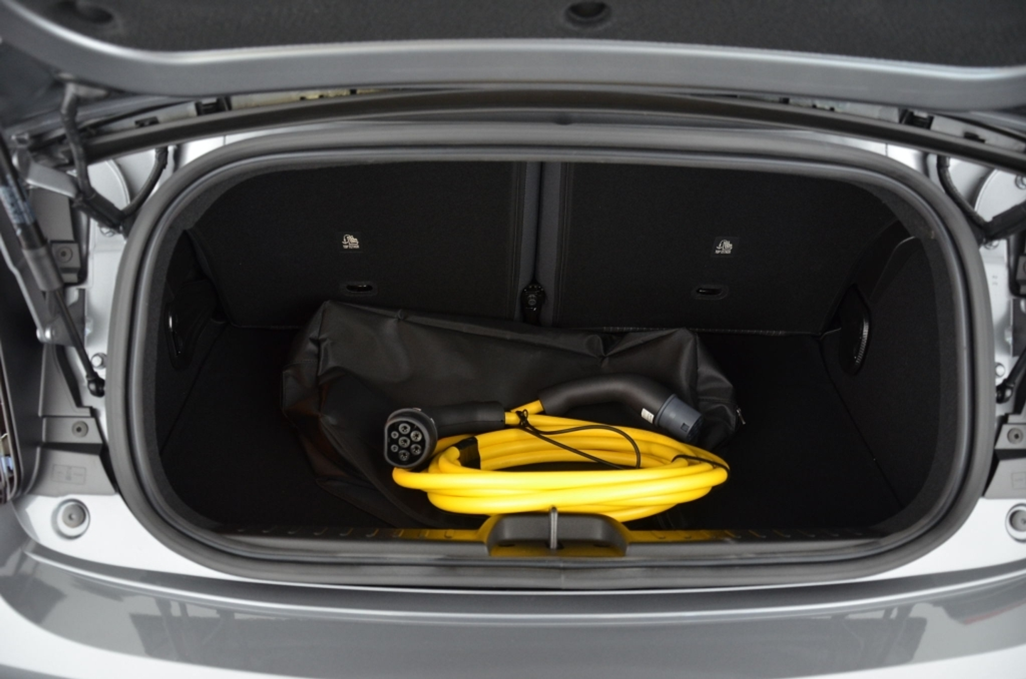 listing desktop thumbnail image 30