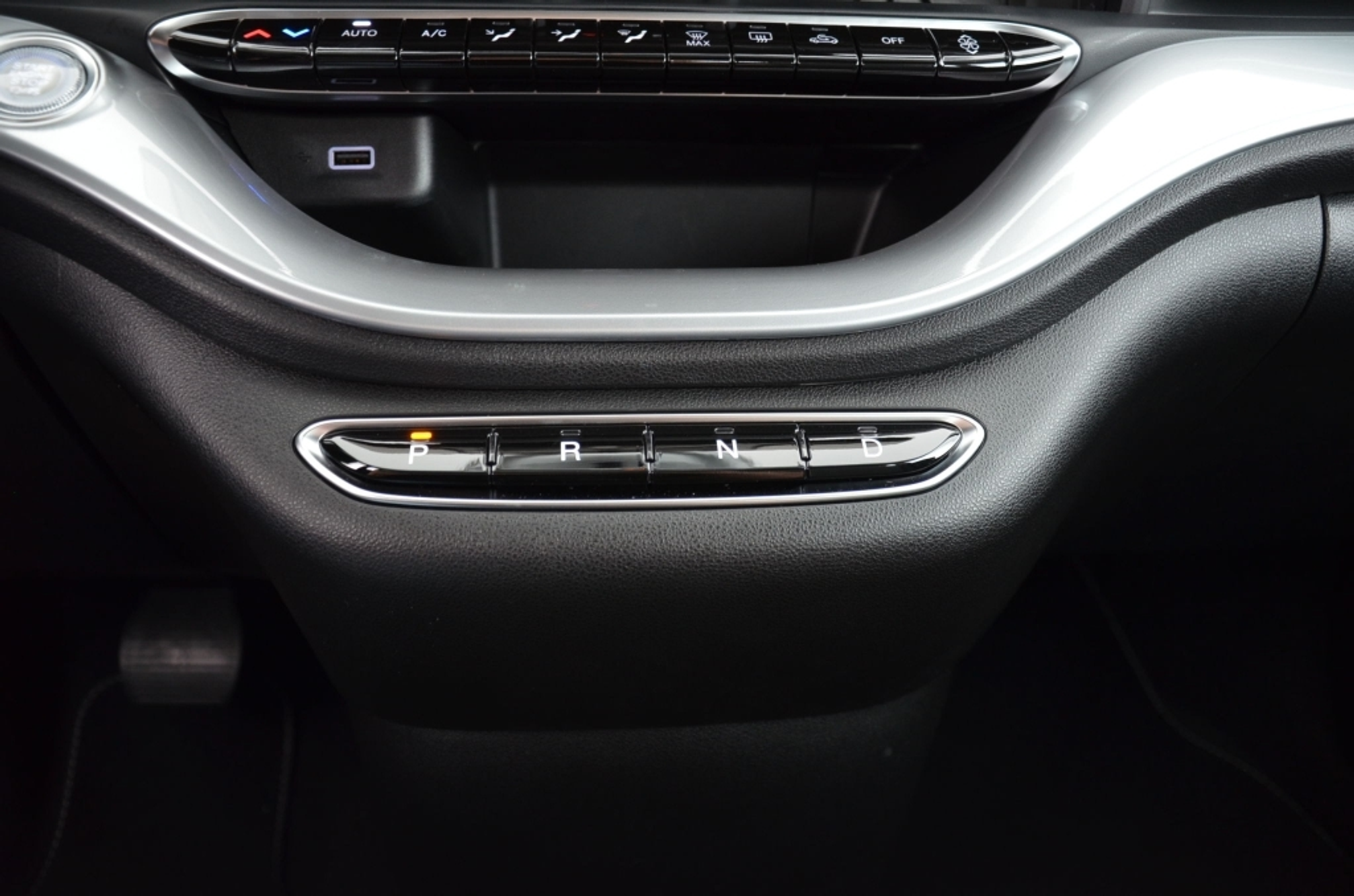 listing desktop thumbnail image 27