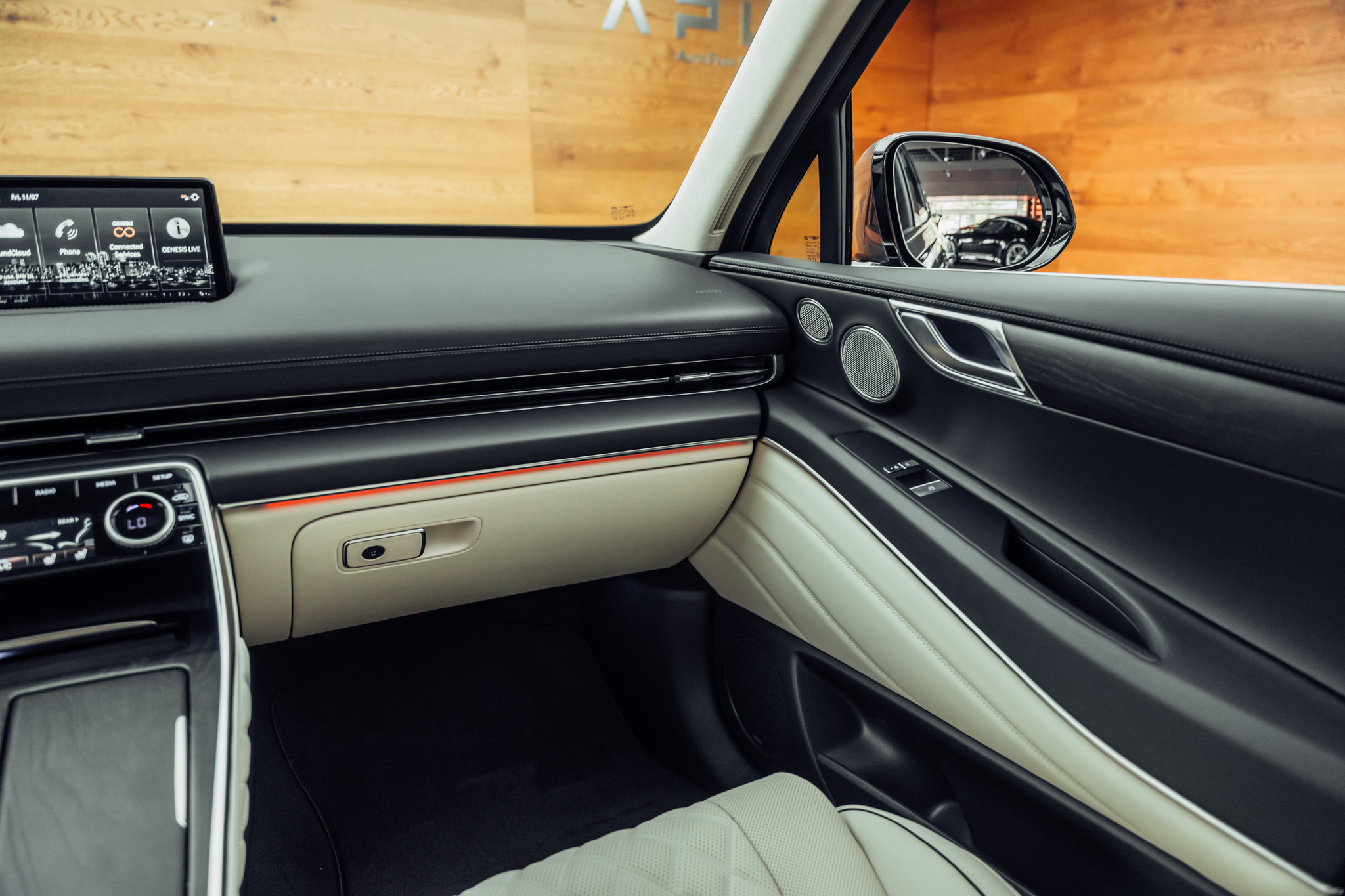 listing desktop thumbnail image 9