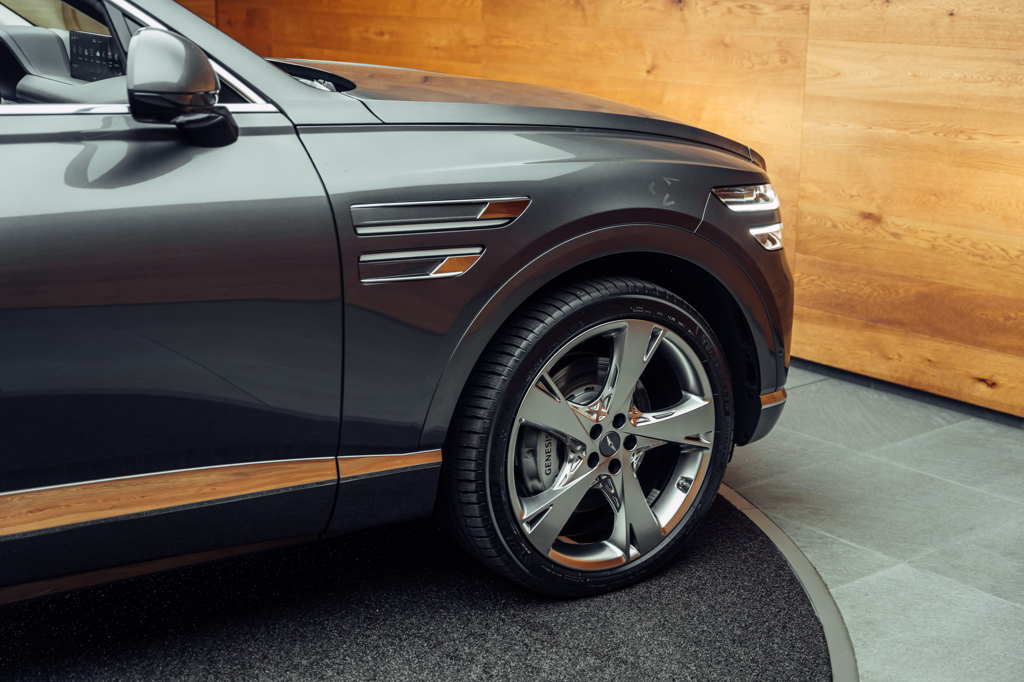 listing desktop thumbnail image 24