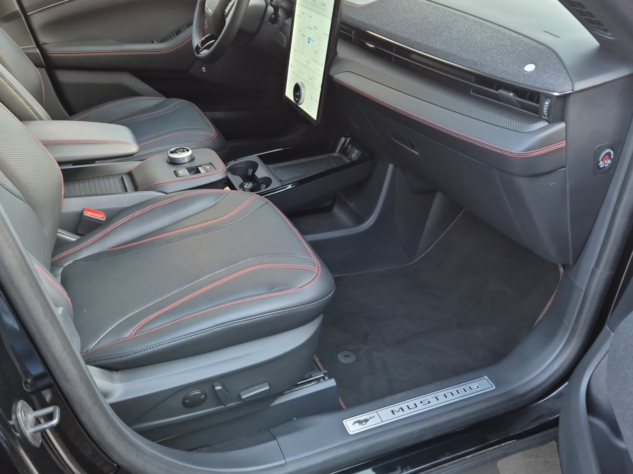 listing desktop thumbnail image 17