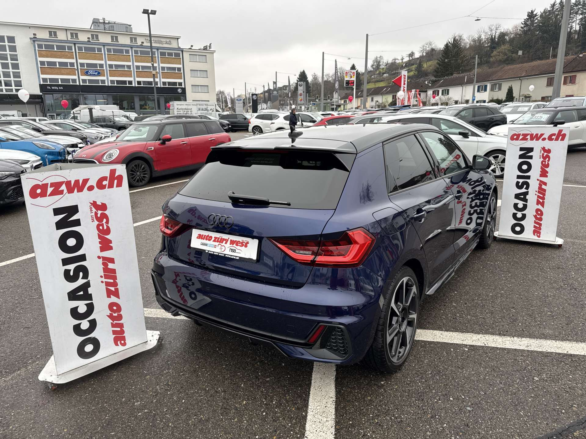 listing desktop thumbnail image 2