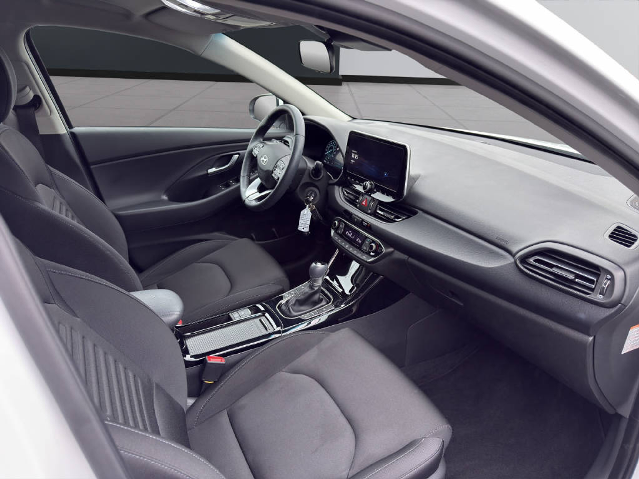 listing desktop thumbnail image 12