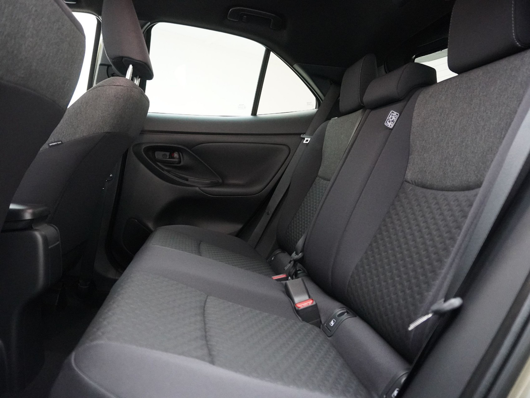 listing desktop thumbnail image 8