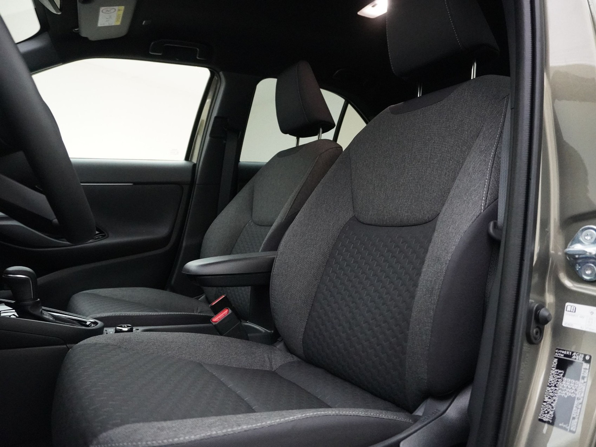 listing desktop thumbnail image 7