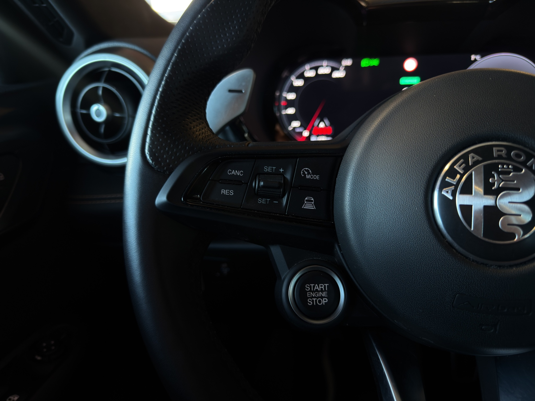 listing desktop thumbnail image 23