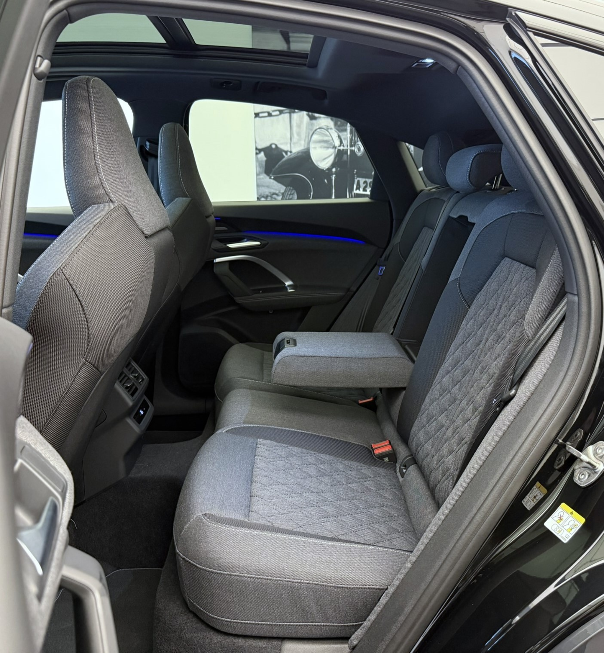 listing desktop thumbnail image 19