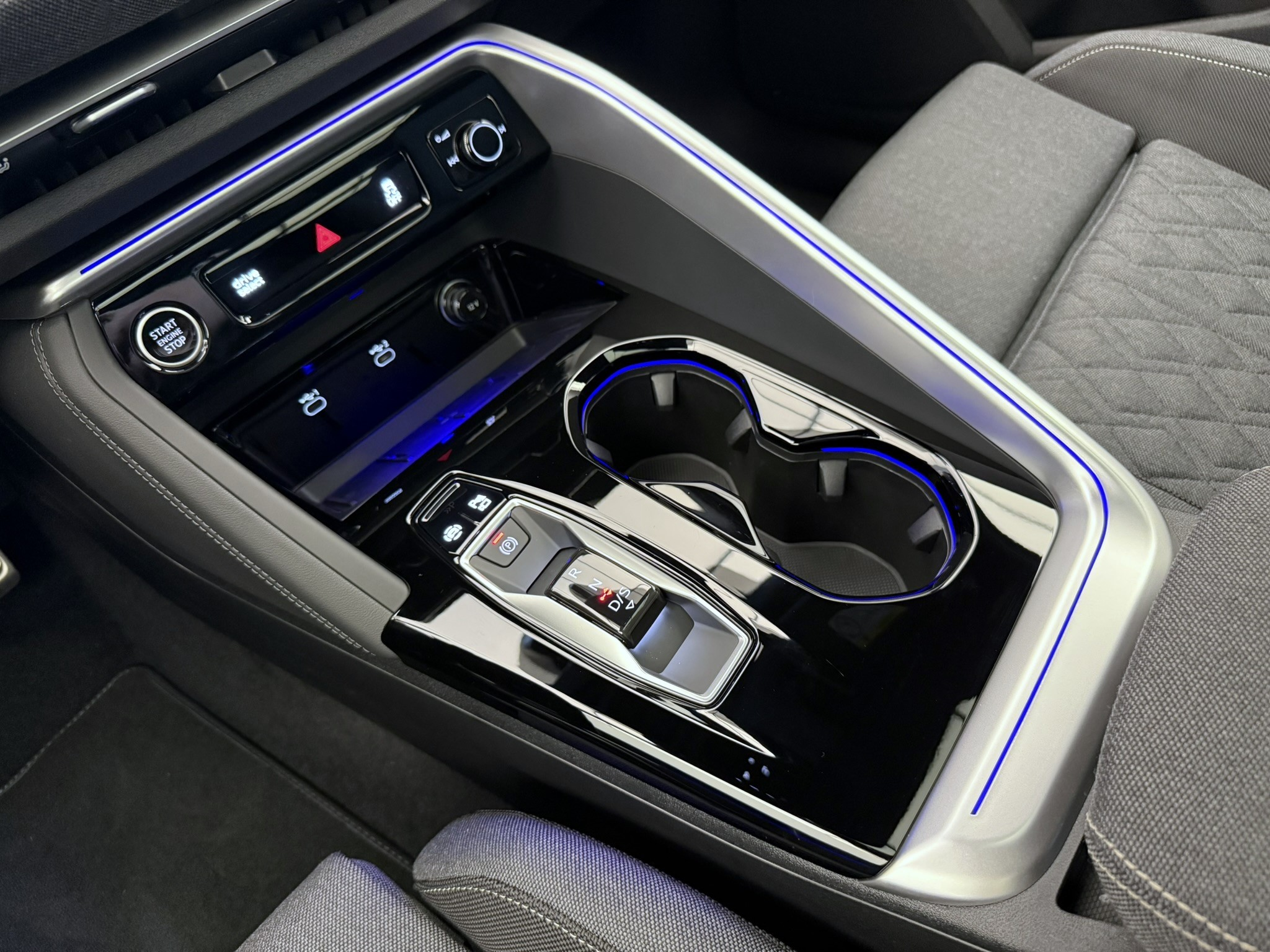 listing desktop thumbnail image 11