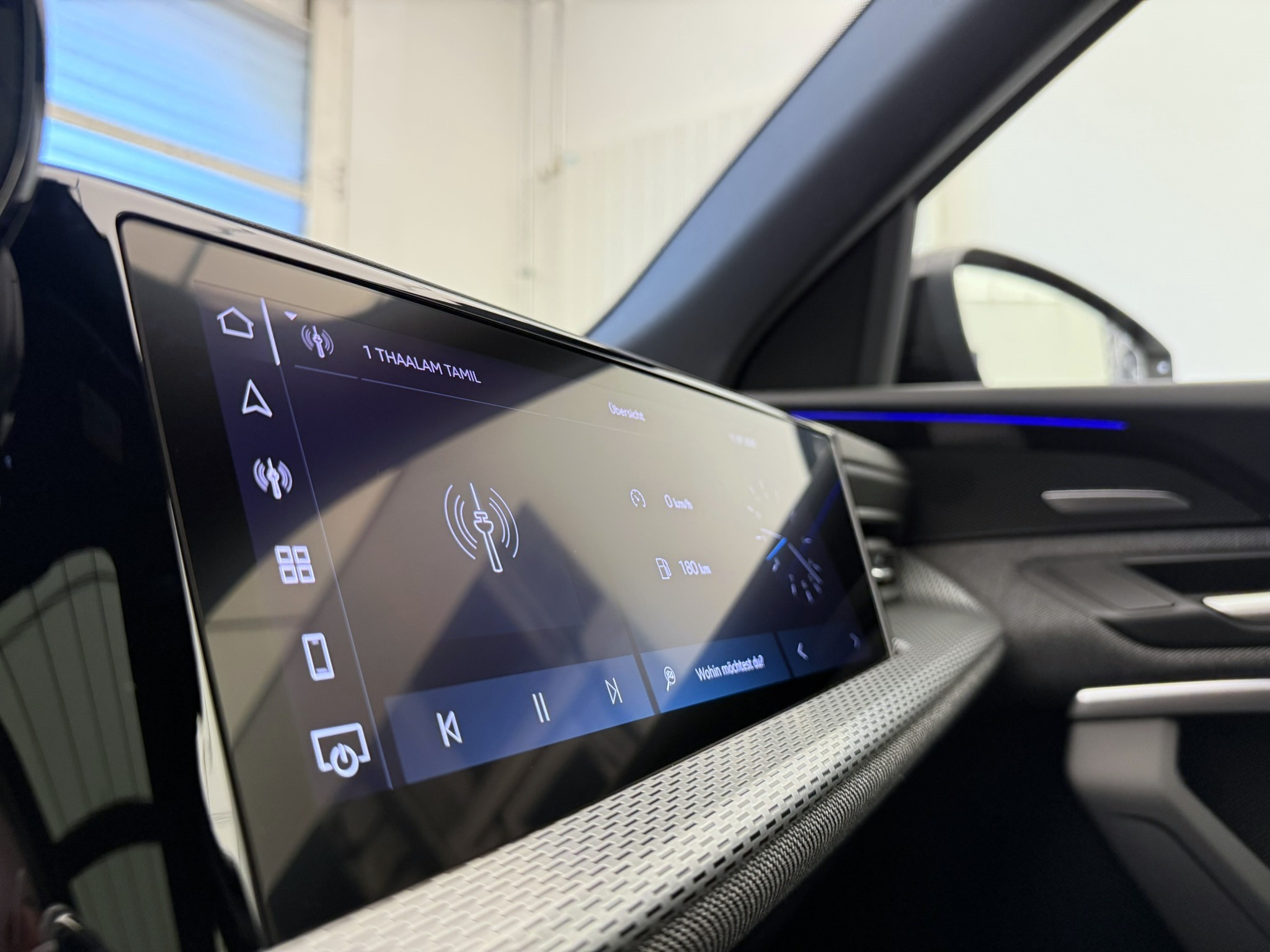 listing desktop thumbnail image 16