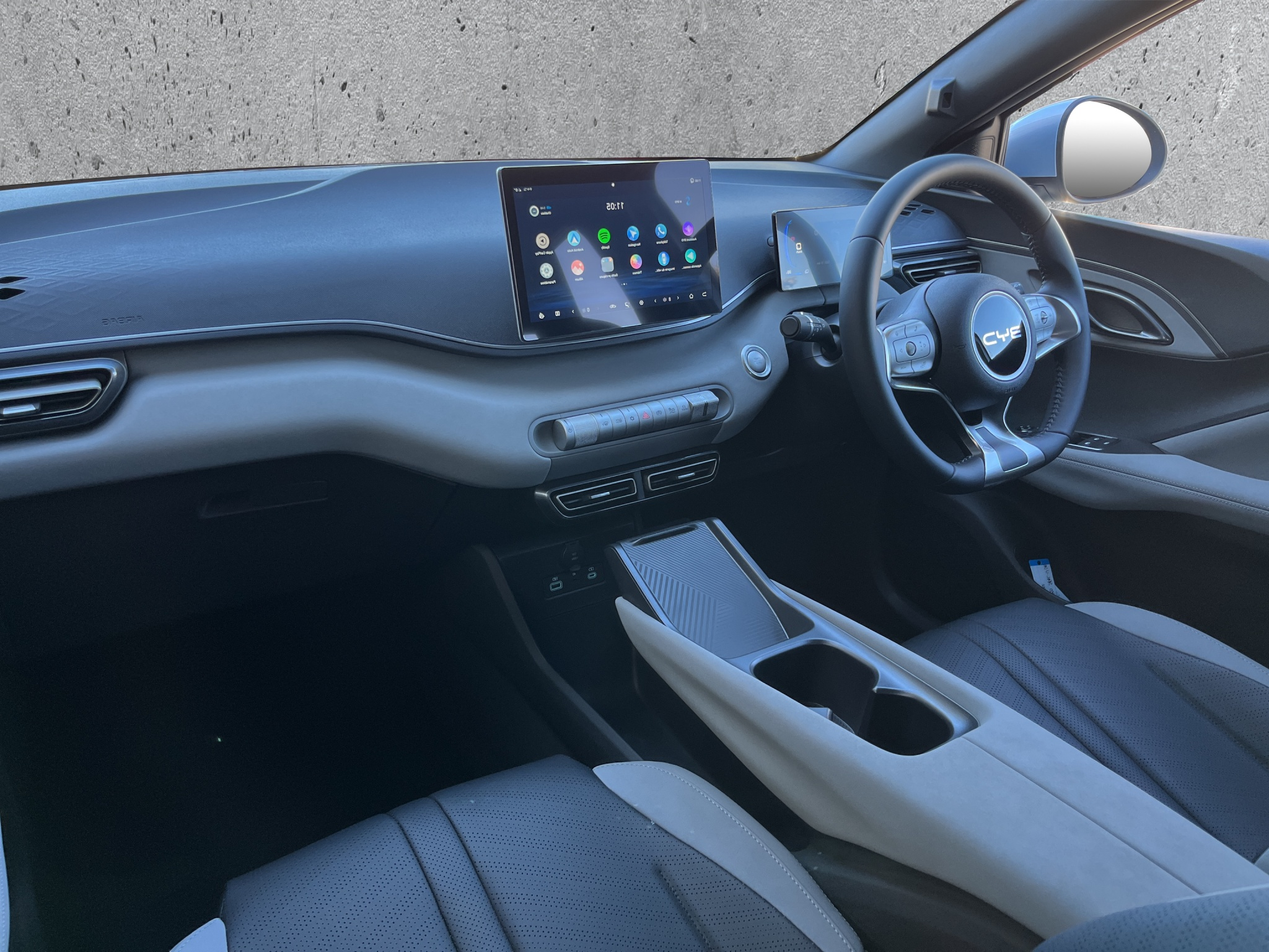 listing desktop thumbnail image 11