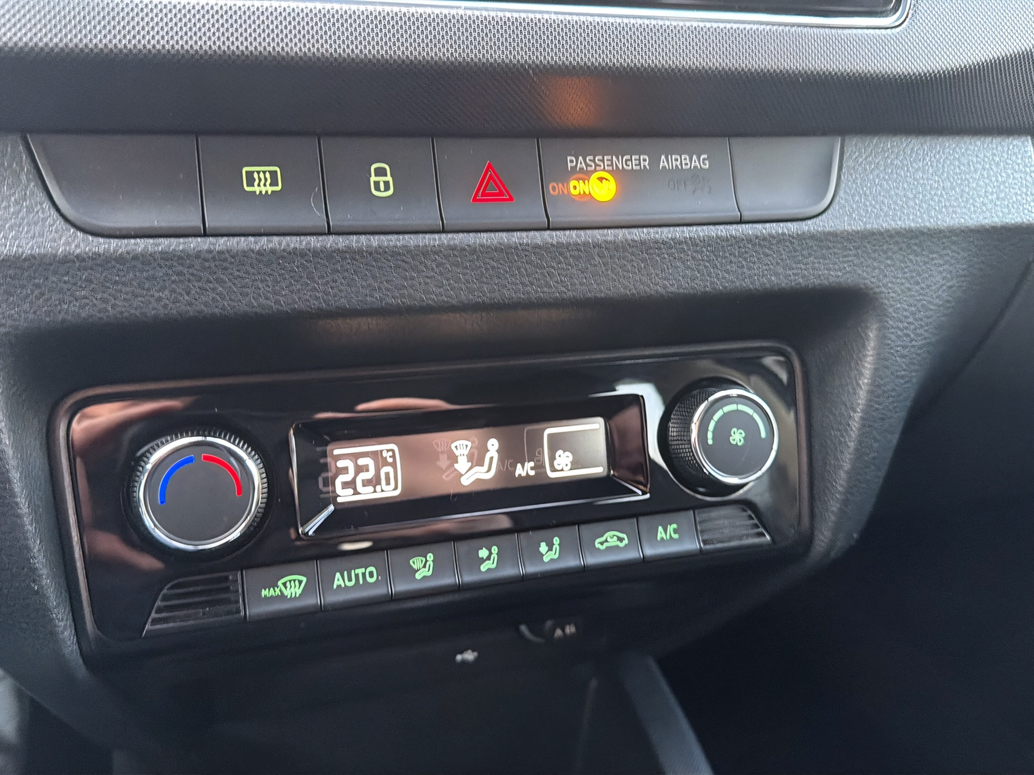 listing desktop thumbnail image 21