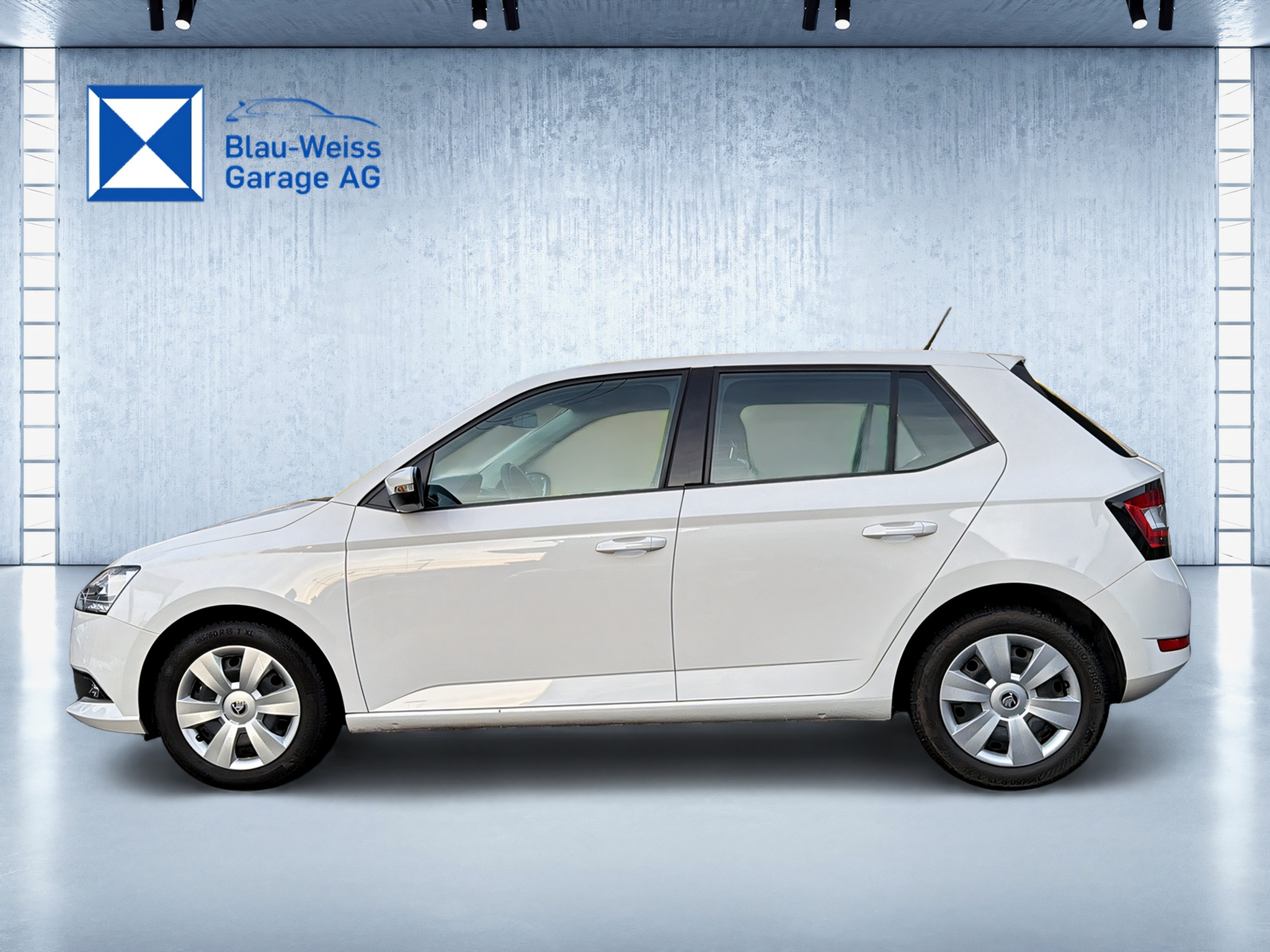 listing desktop thumbnail image 7