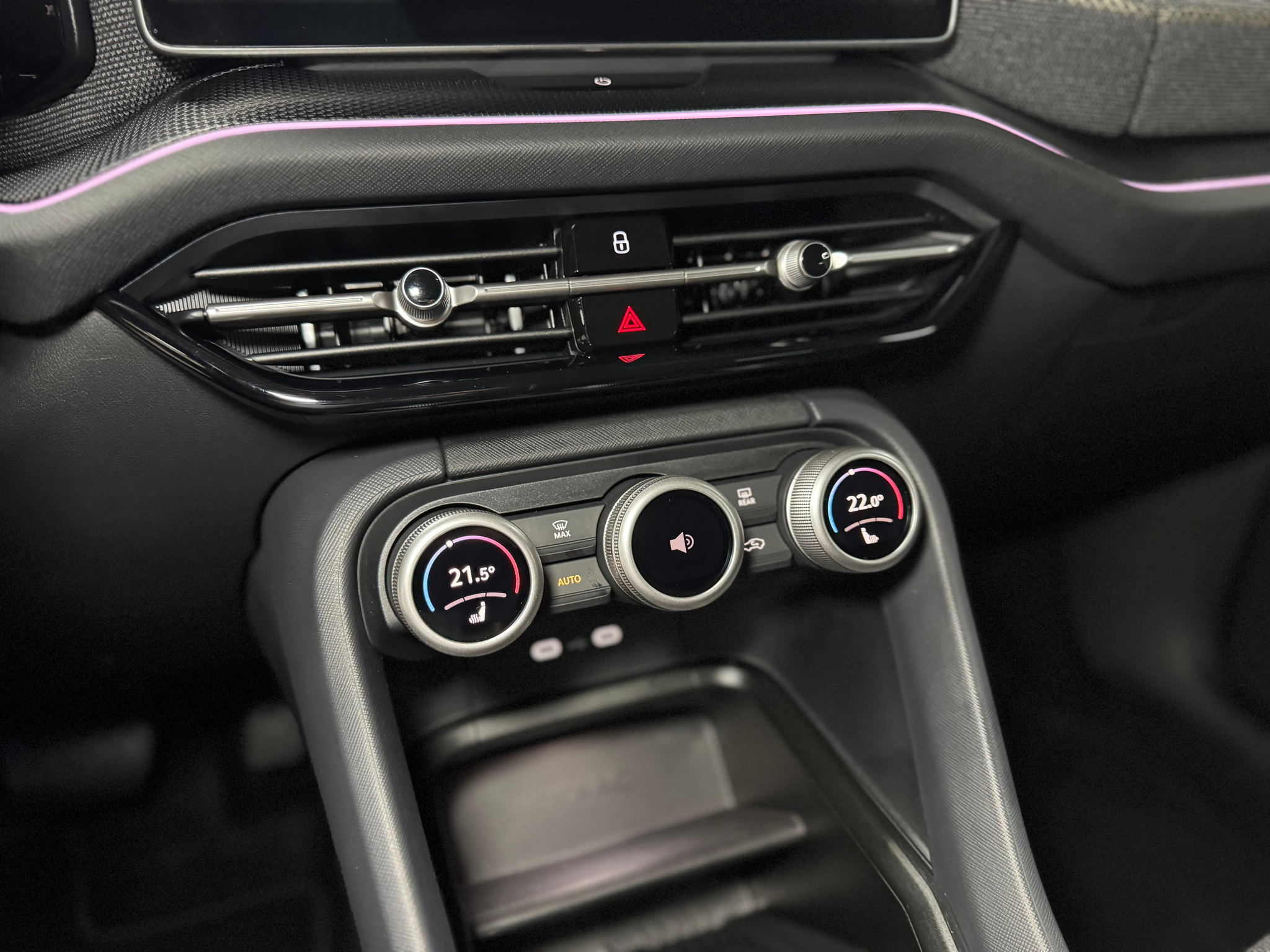 listing desktop thumbnail image 22