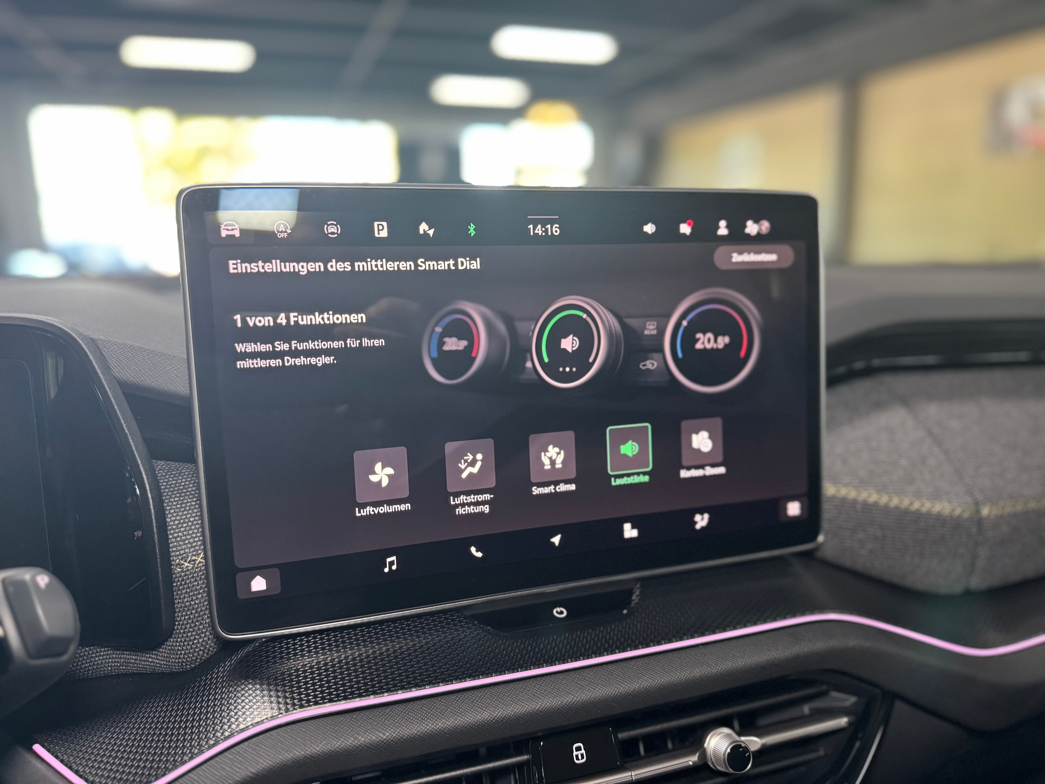 listing desktop thumbnail image 24