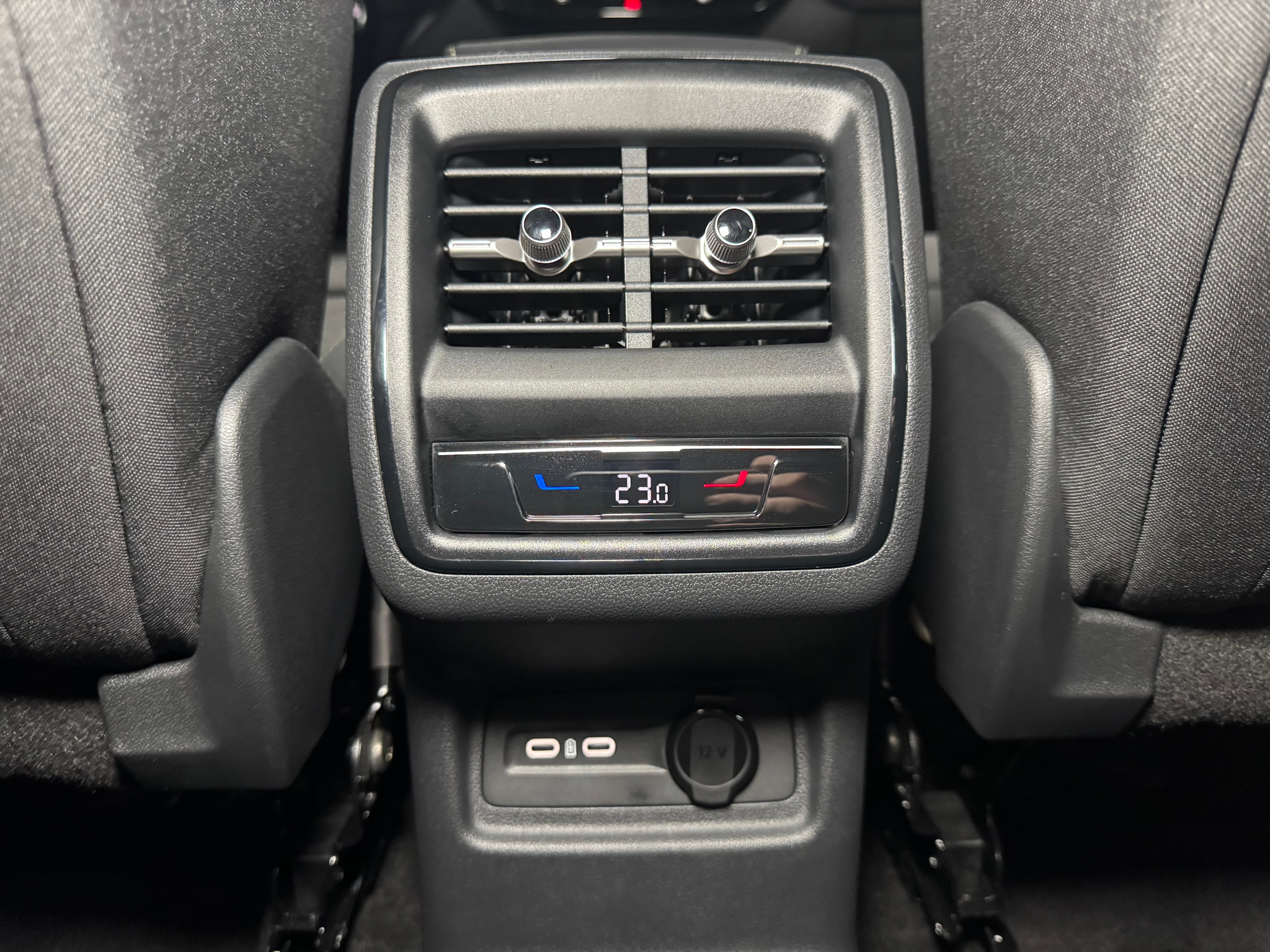 listing desktop thumbnail image 19