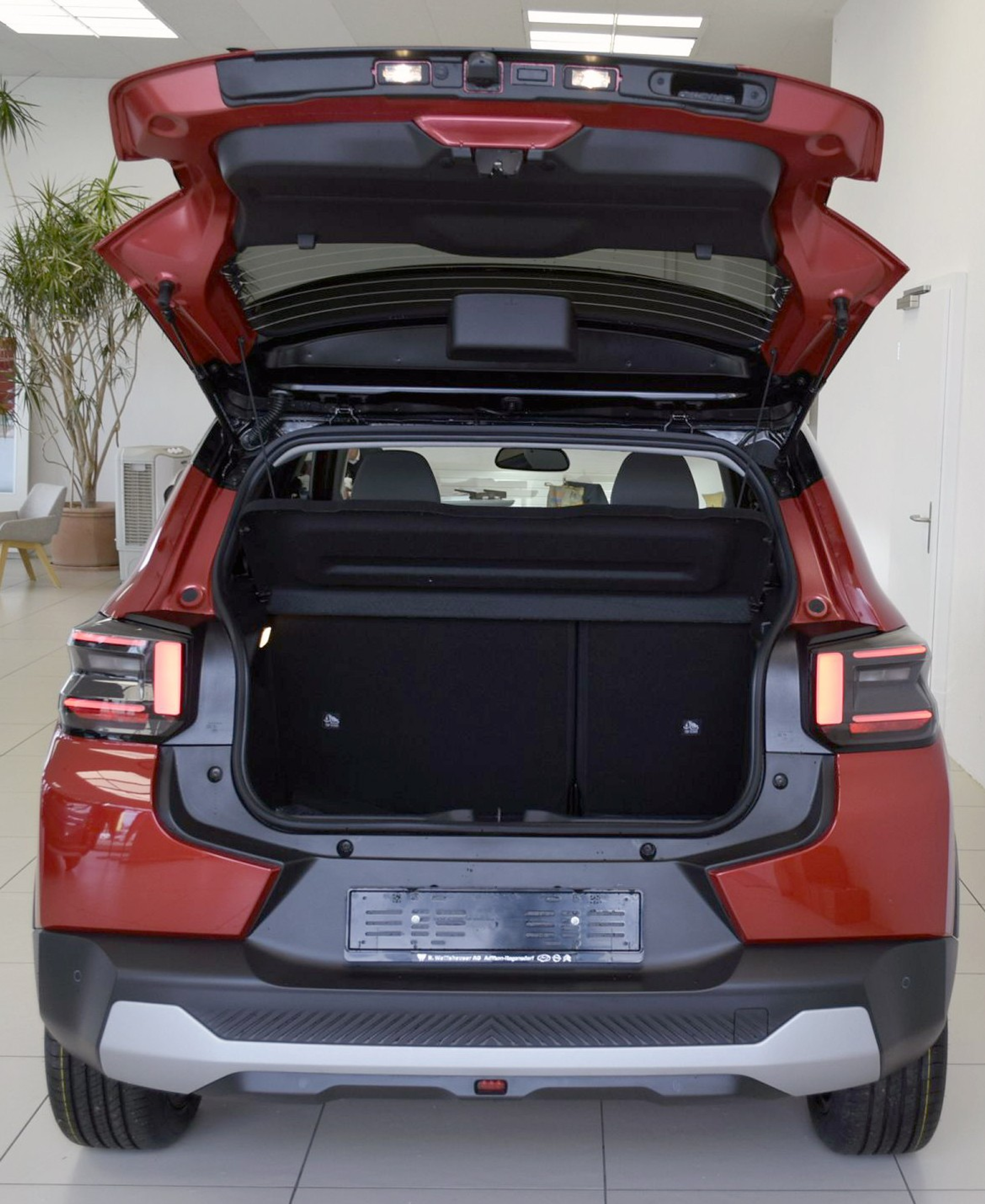 listing desktop thumbnail image 15