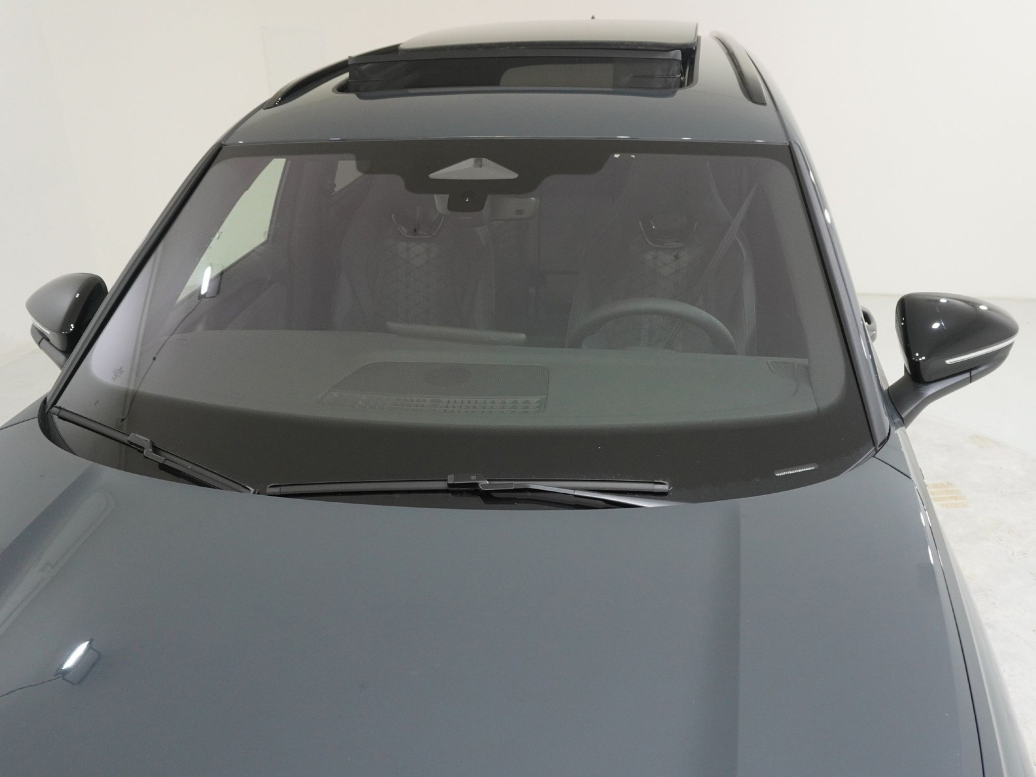 listing desktop thumbnail image 27