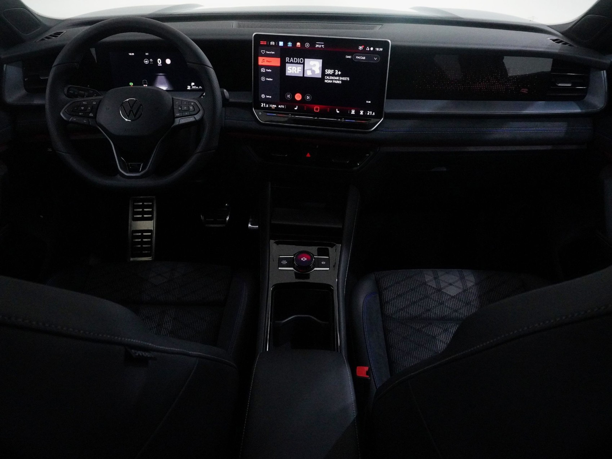 listing desktop thumbnail image 11