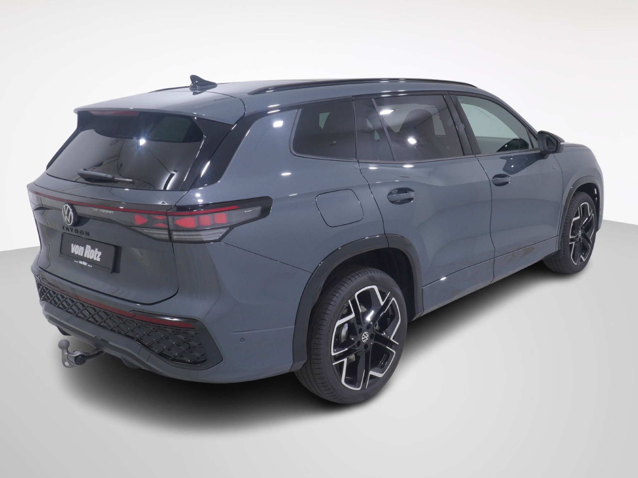 listing desktop thumbnail image 4