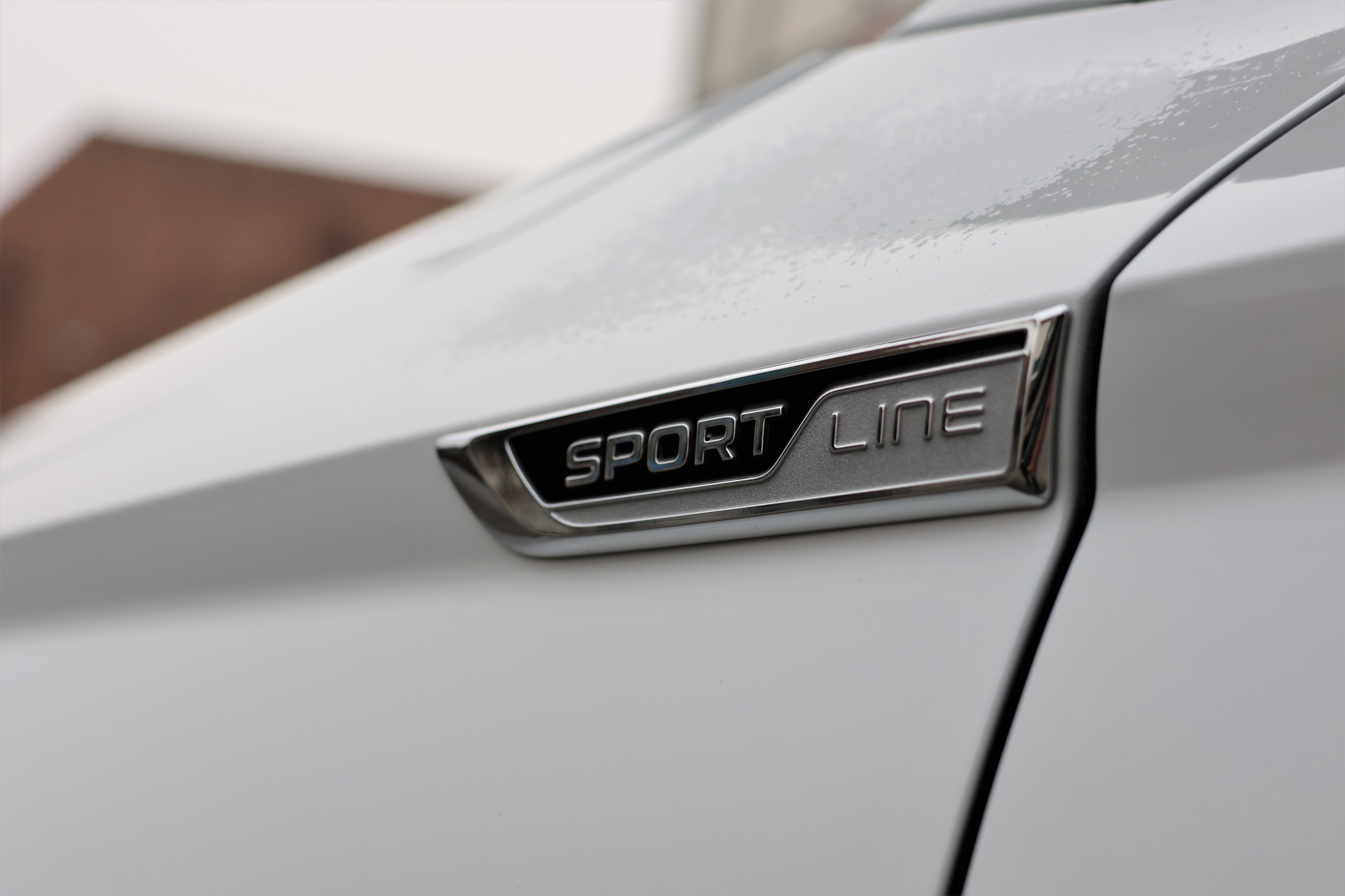 listing desktop thumbnail image 7