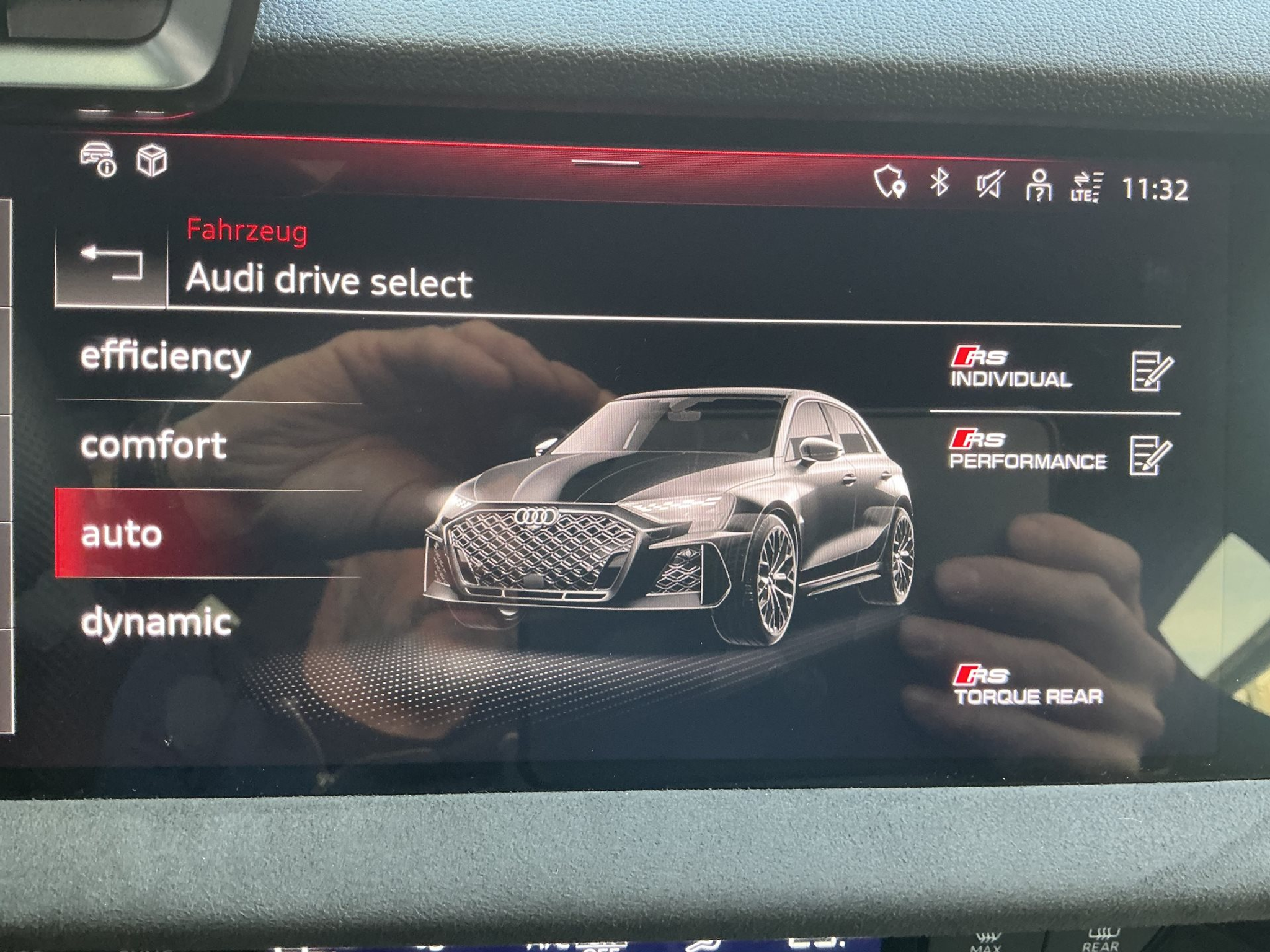 listing desktop thumbnail image 13