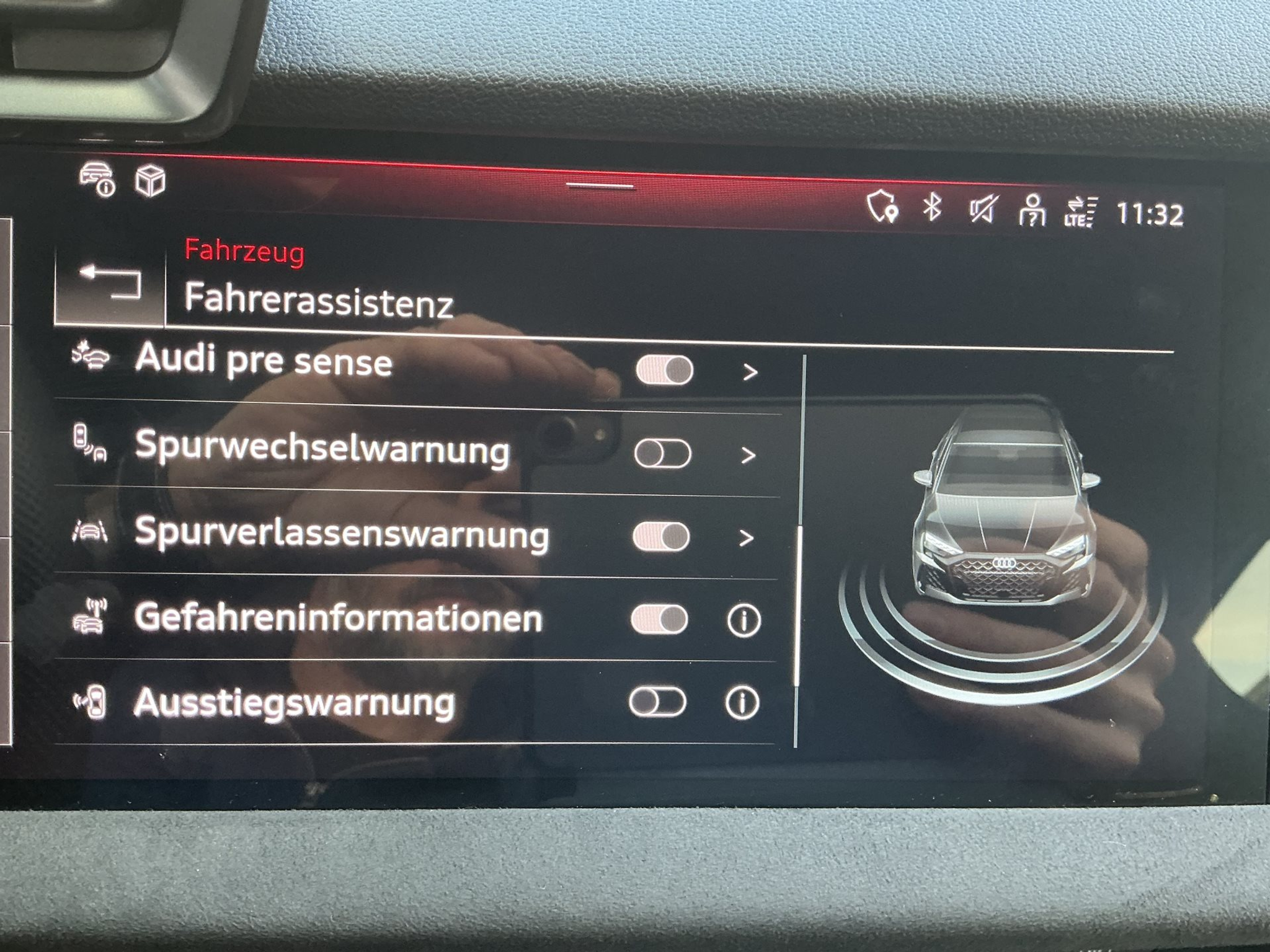 listing desktop thumbnail image 18