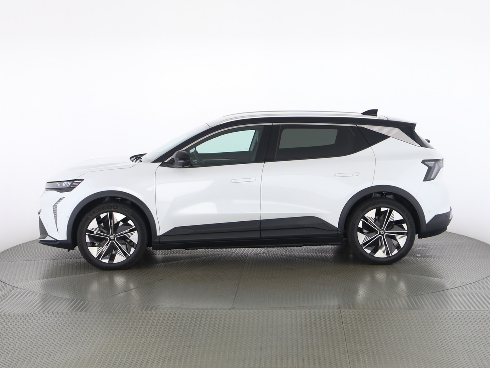 listing desktop thumbnail image 1