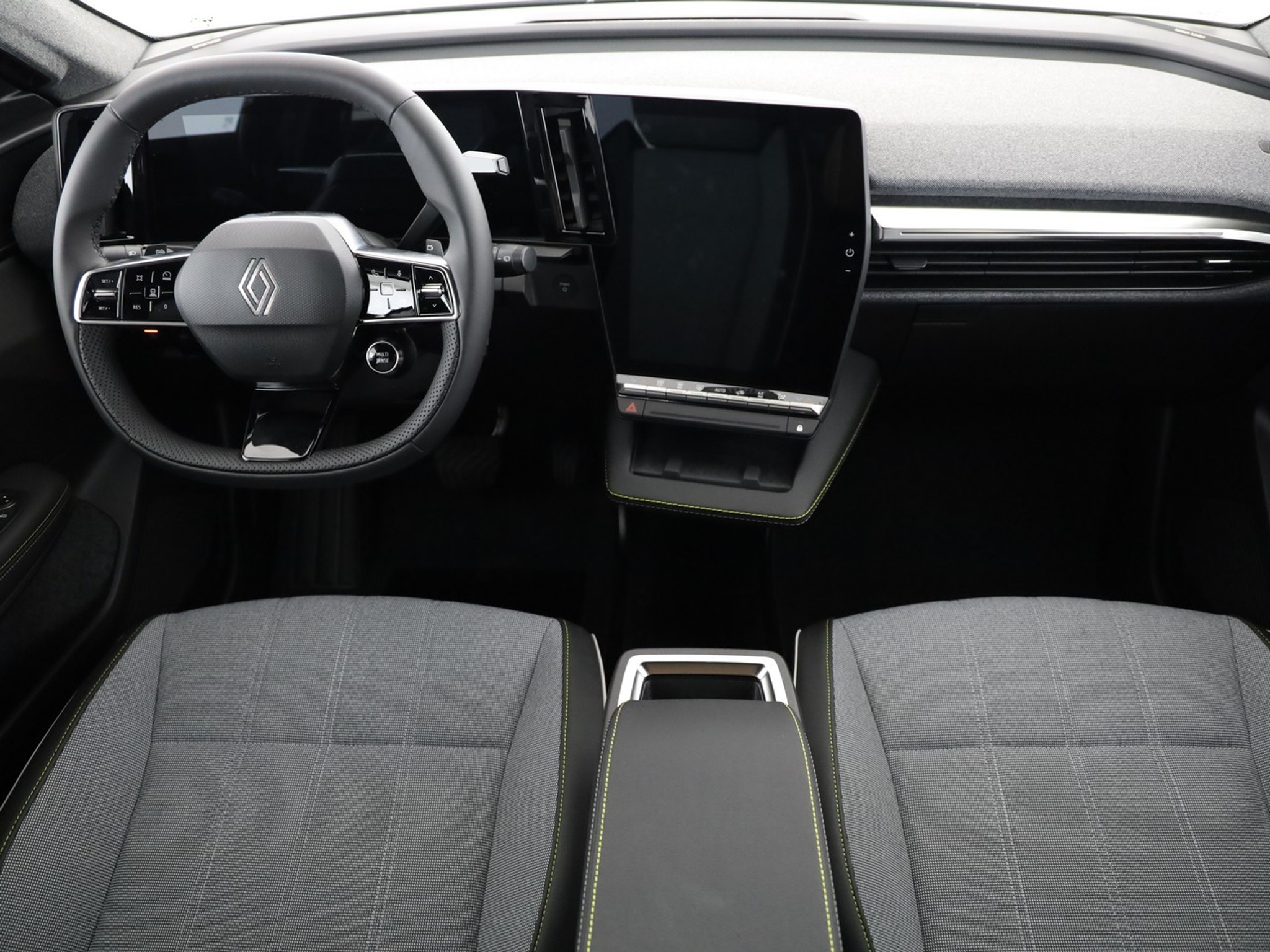 listing desktop thumbnail image 4