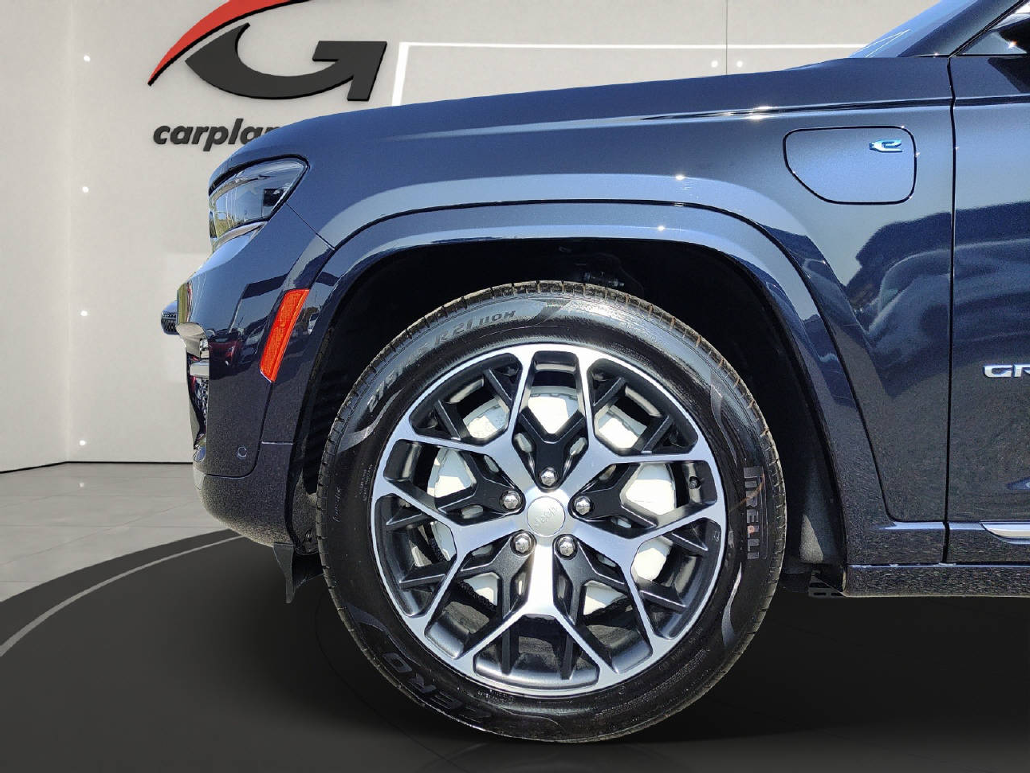 listing desktop thumbnail image 12