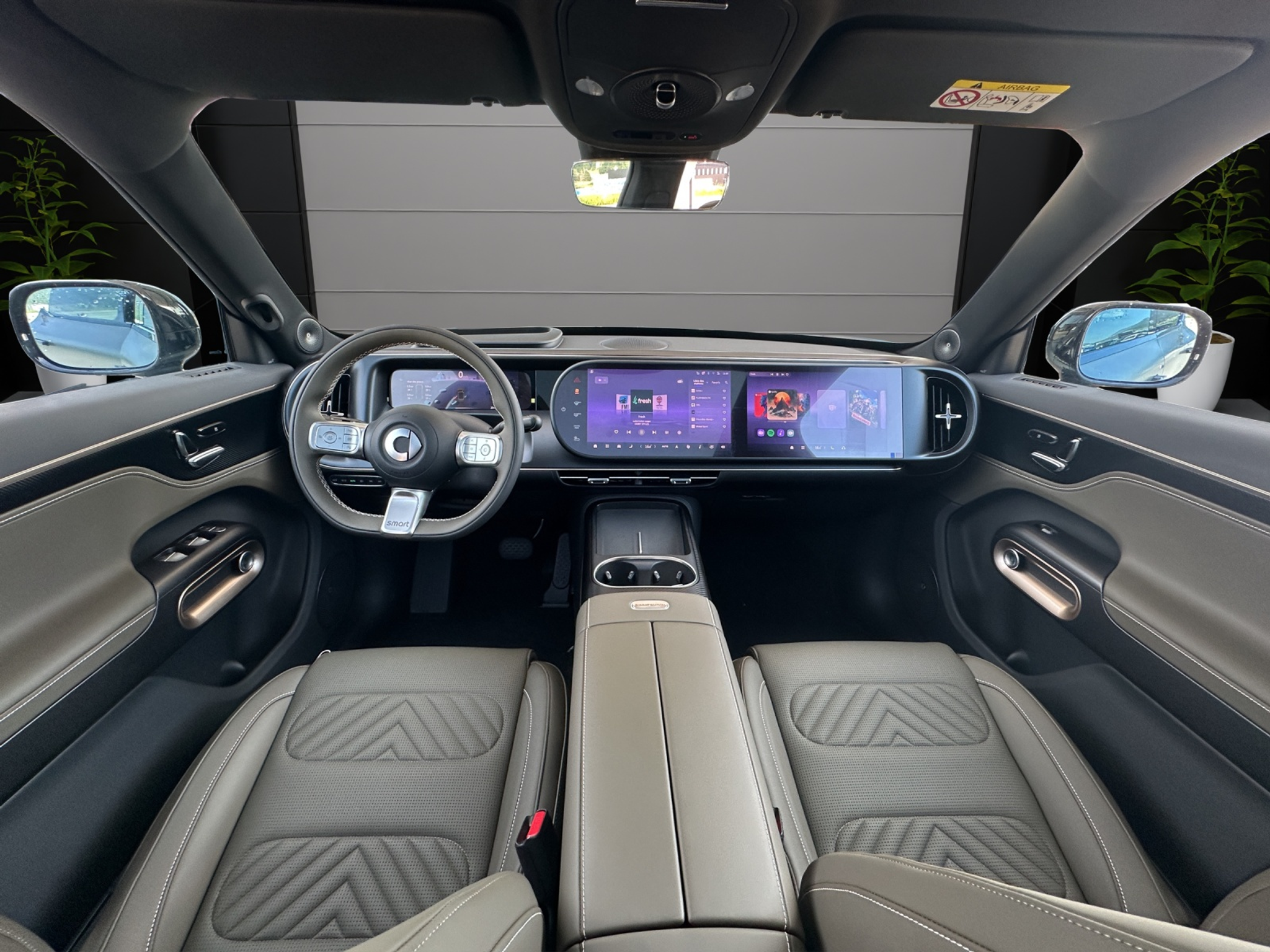 listing desktop thumbnail image 11