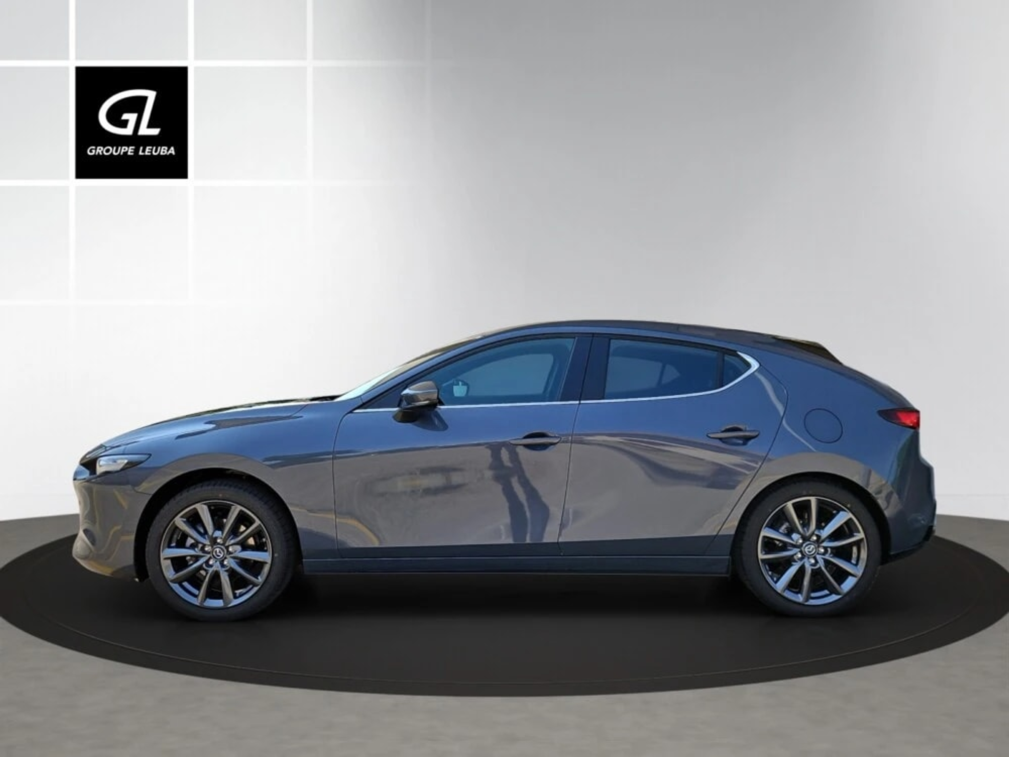 listing desktop thumbnail image 1