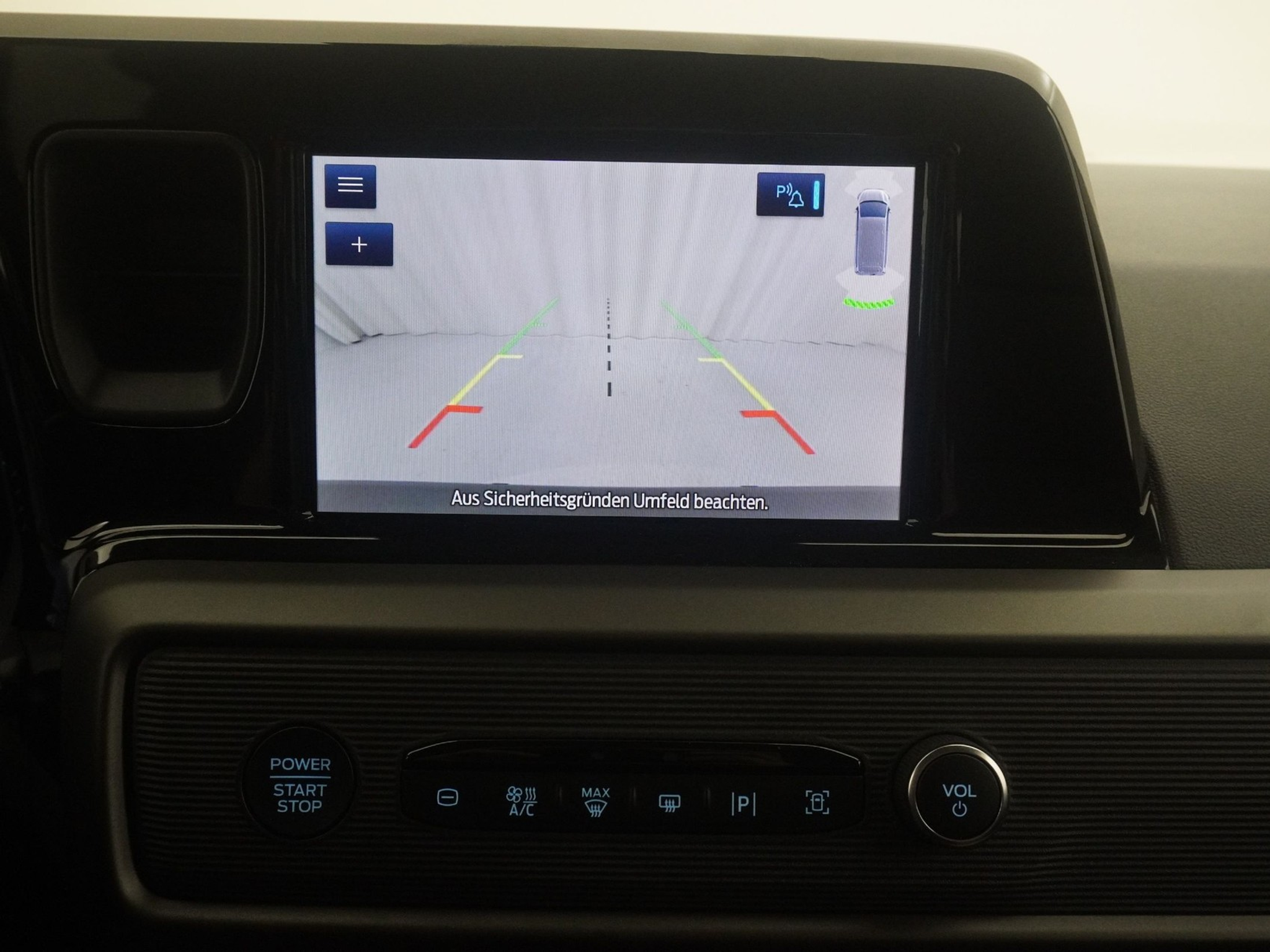 listing desktop thumbnail image 16