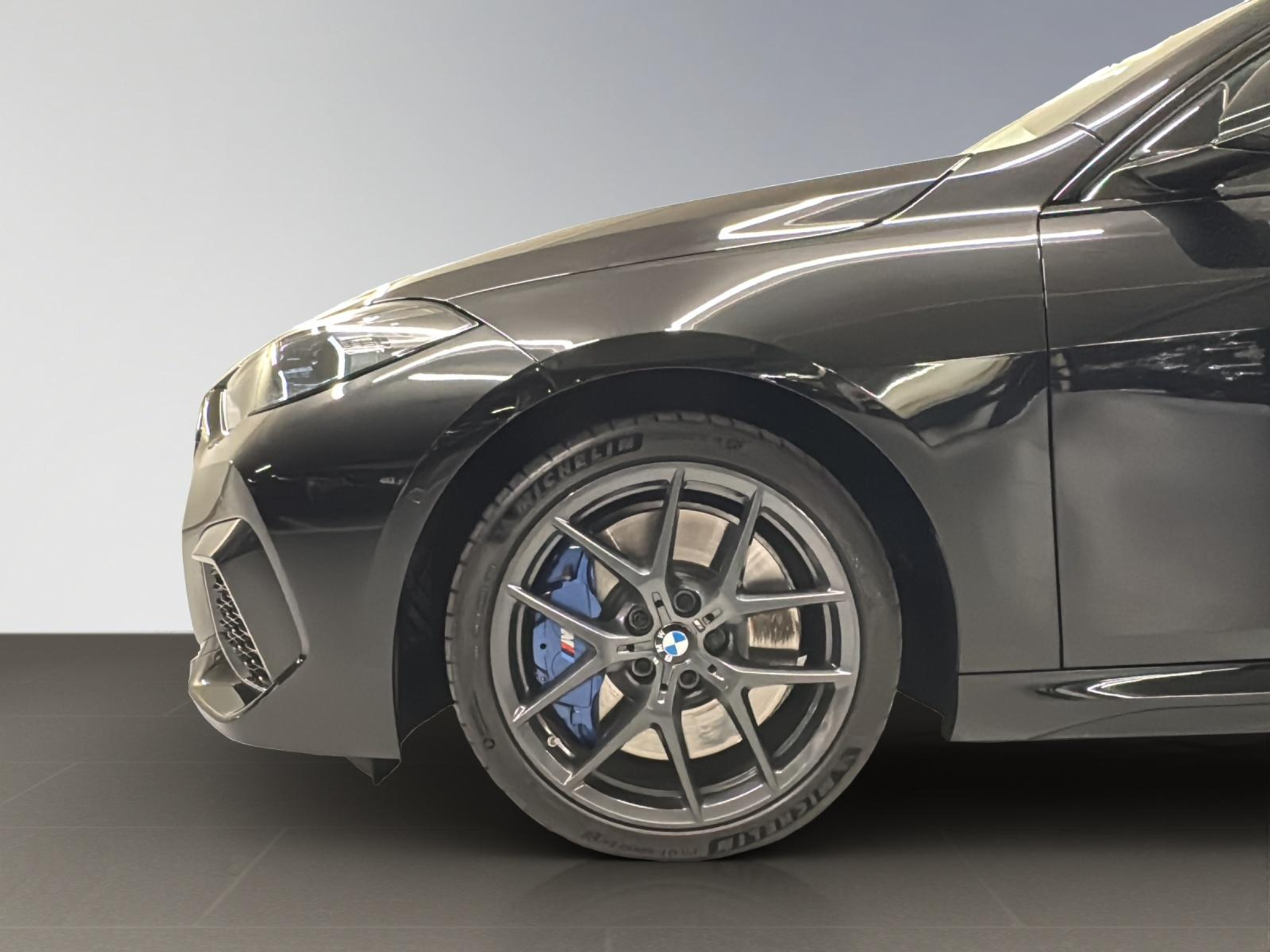 listing desktop thumbnail image 10