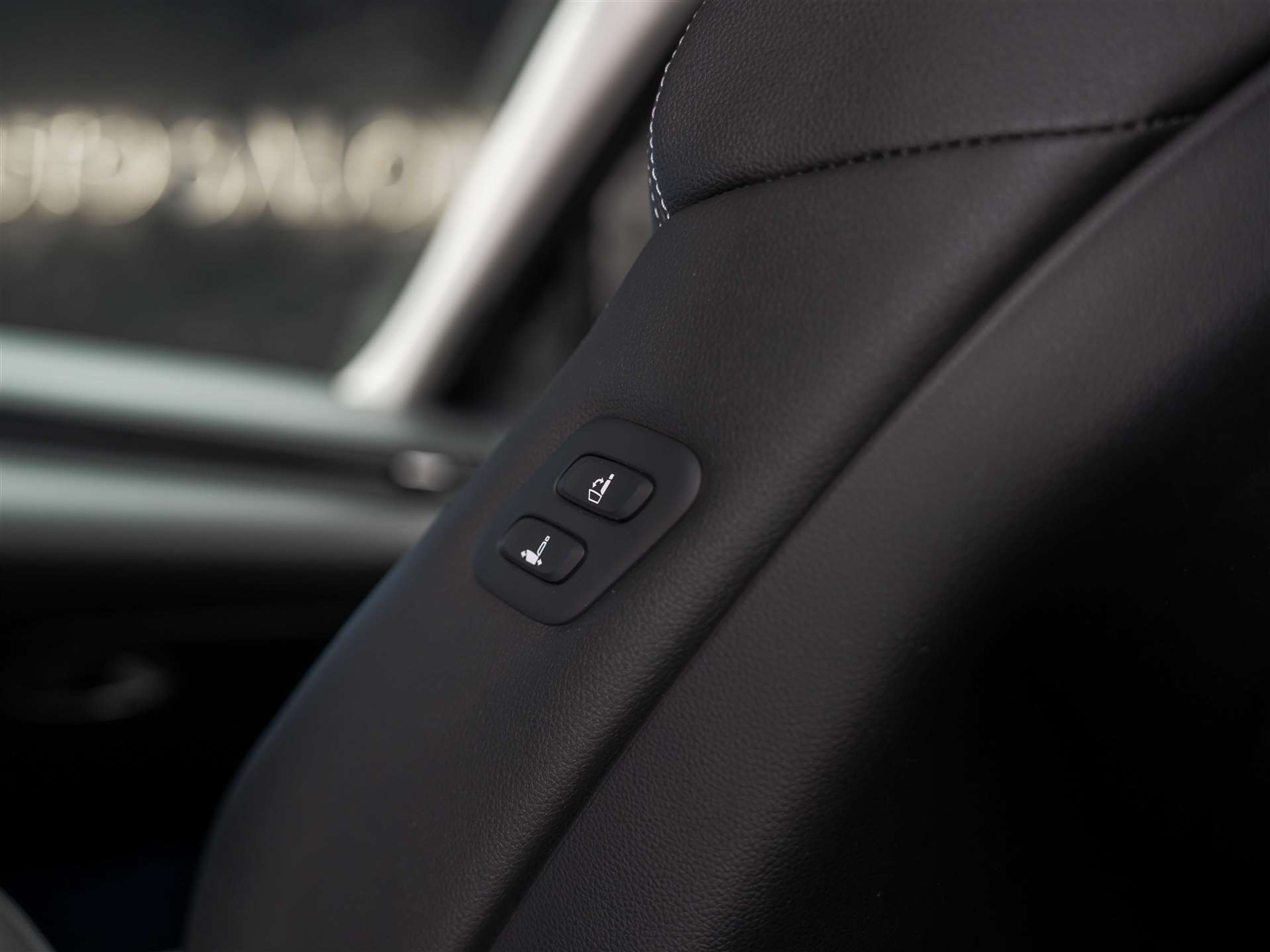 listing desktop thumbnail image 14