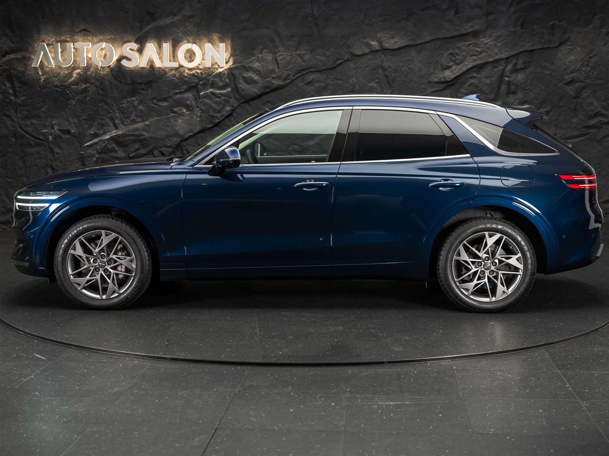 listing desktop thumbnail image 1