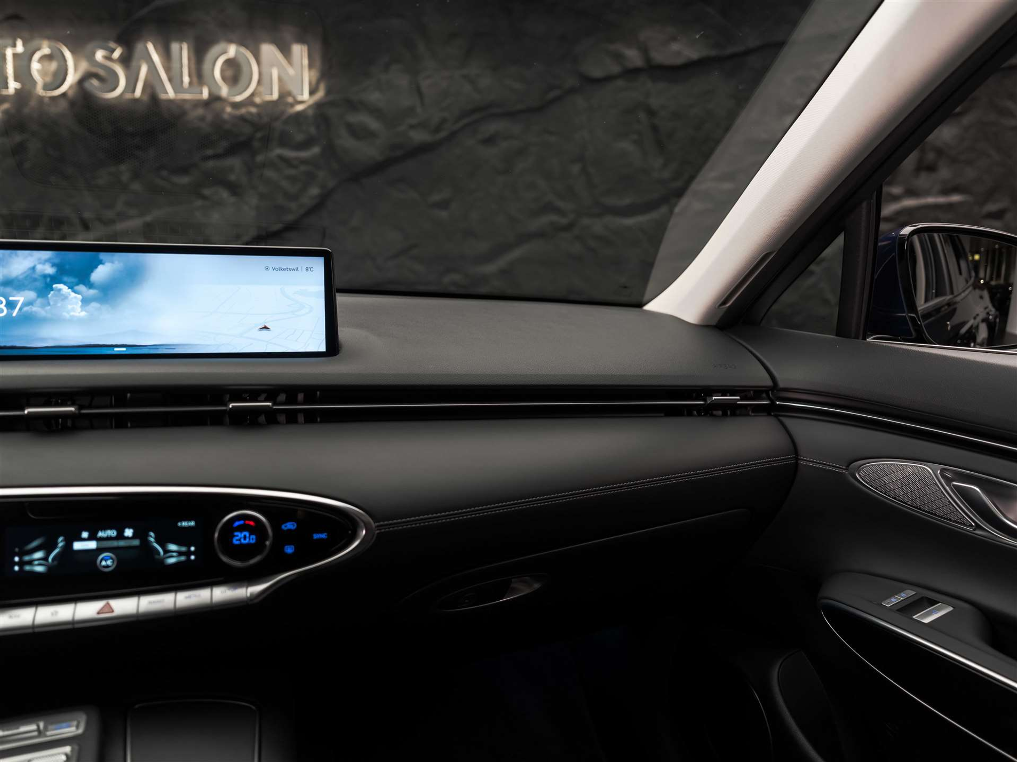 listing desktop thumbnail image 29